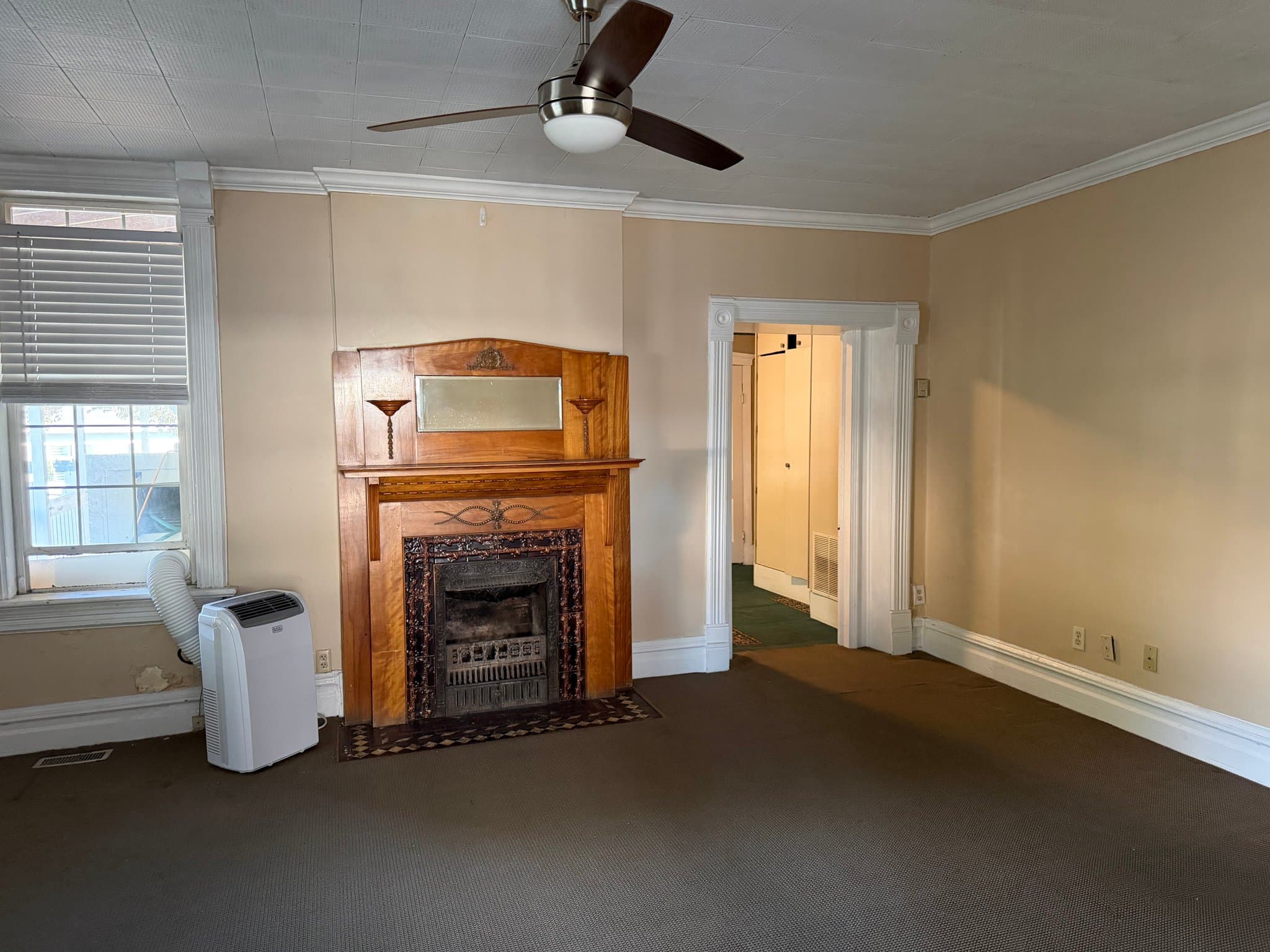 Salt Lake City House: 1294 W Bullion St