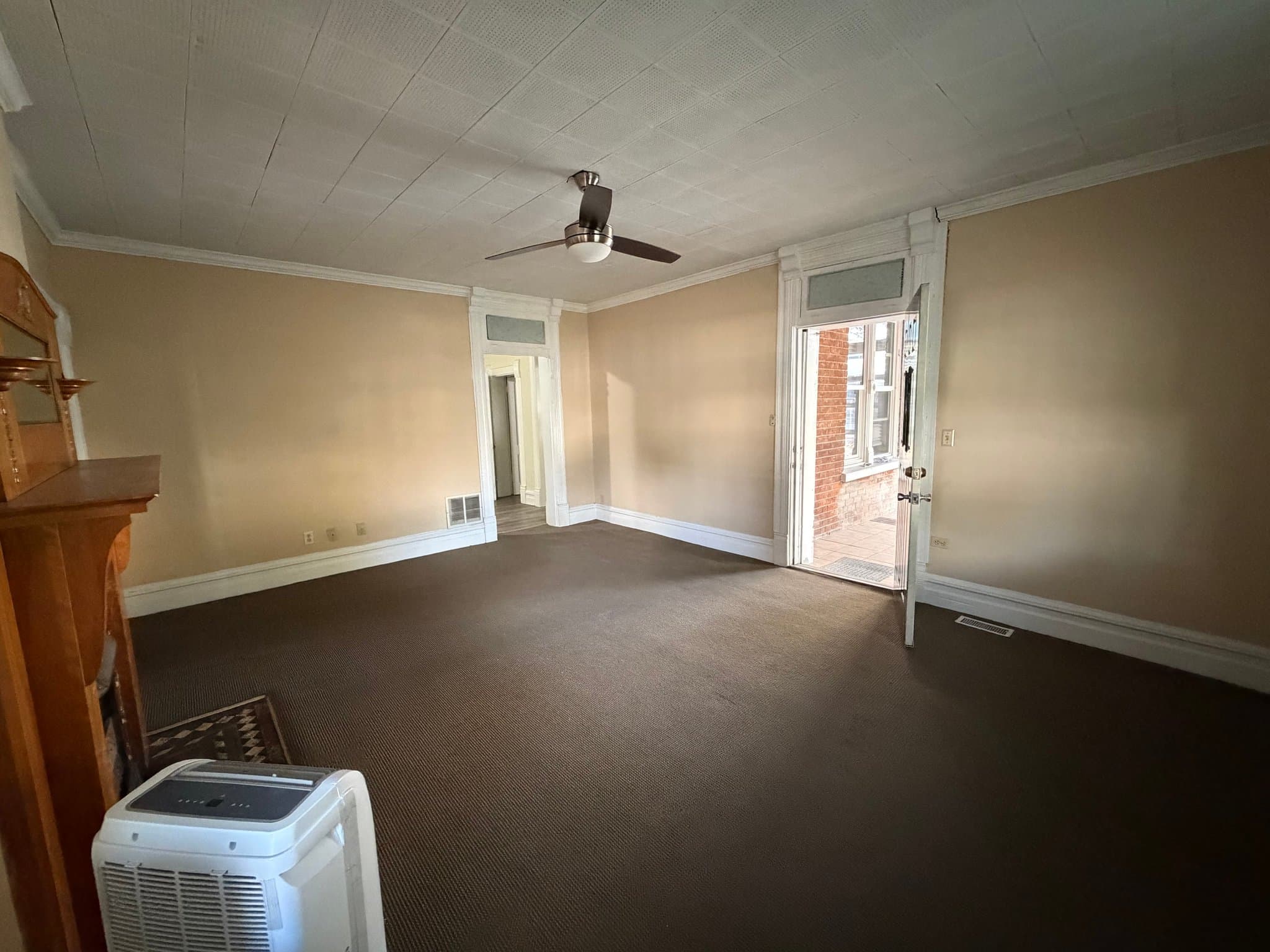 Salt Lake City House: 1294 W Bullion St