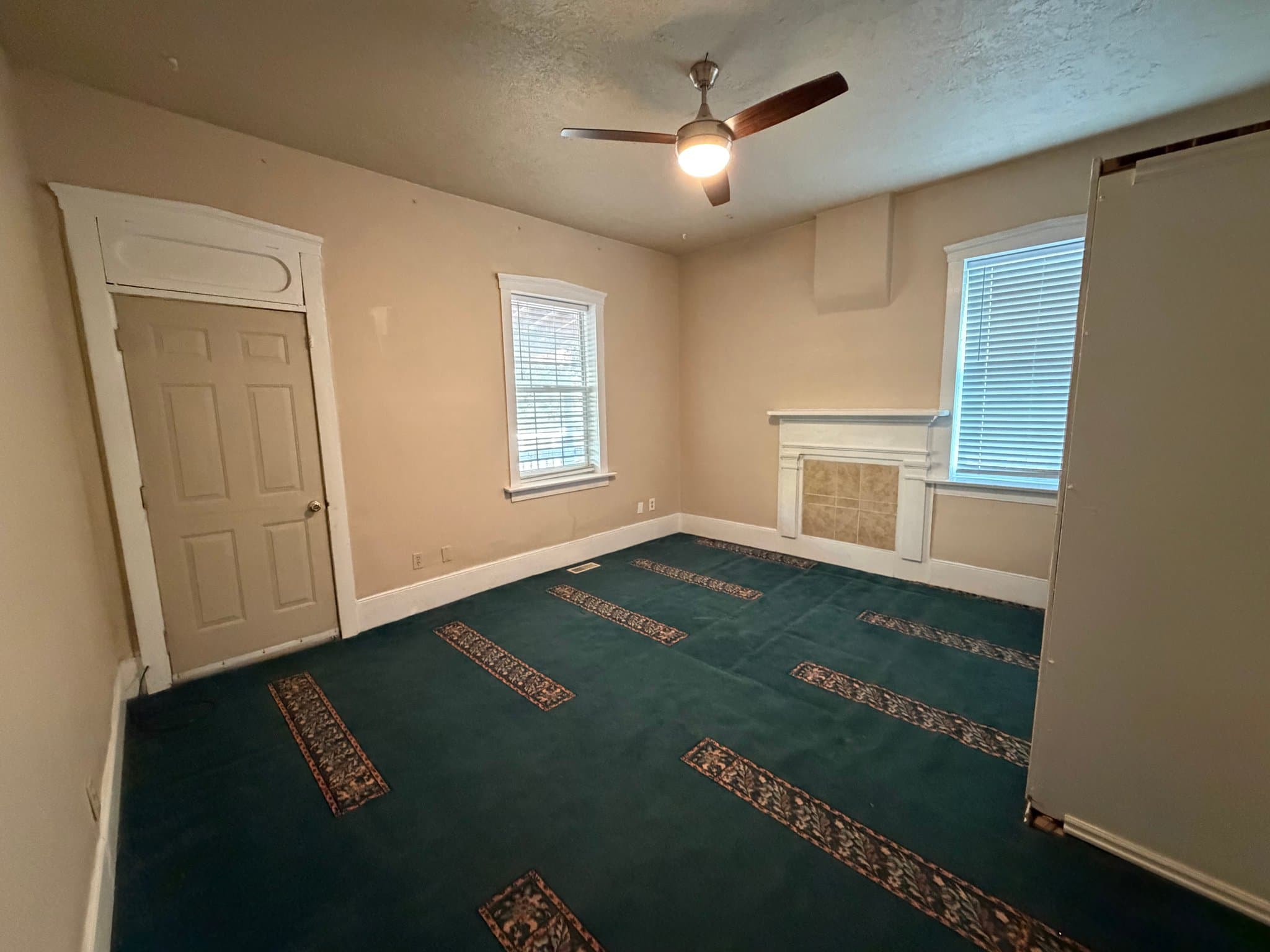 Salt Lake City House: 1294 W Bullion St