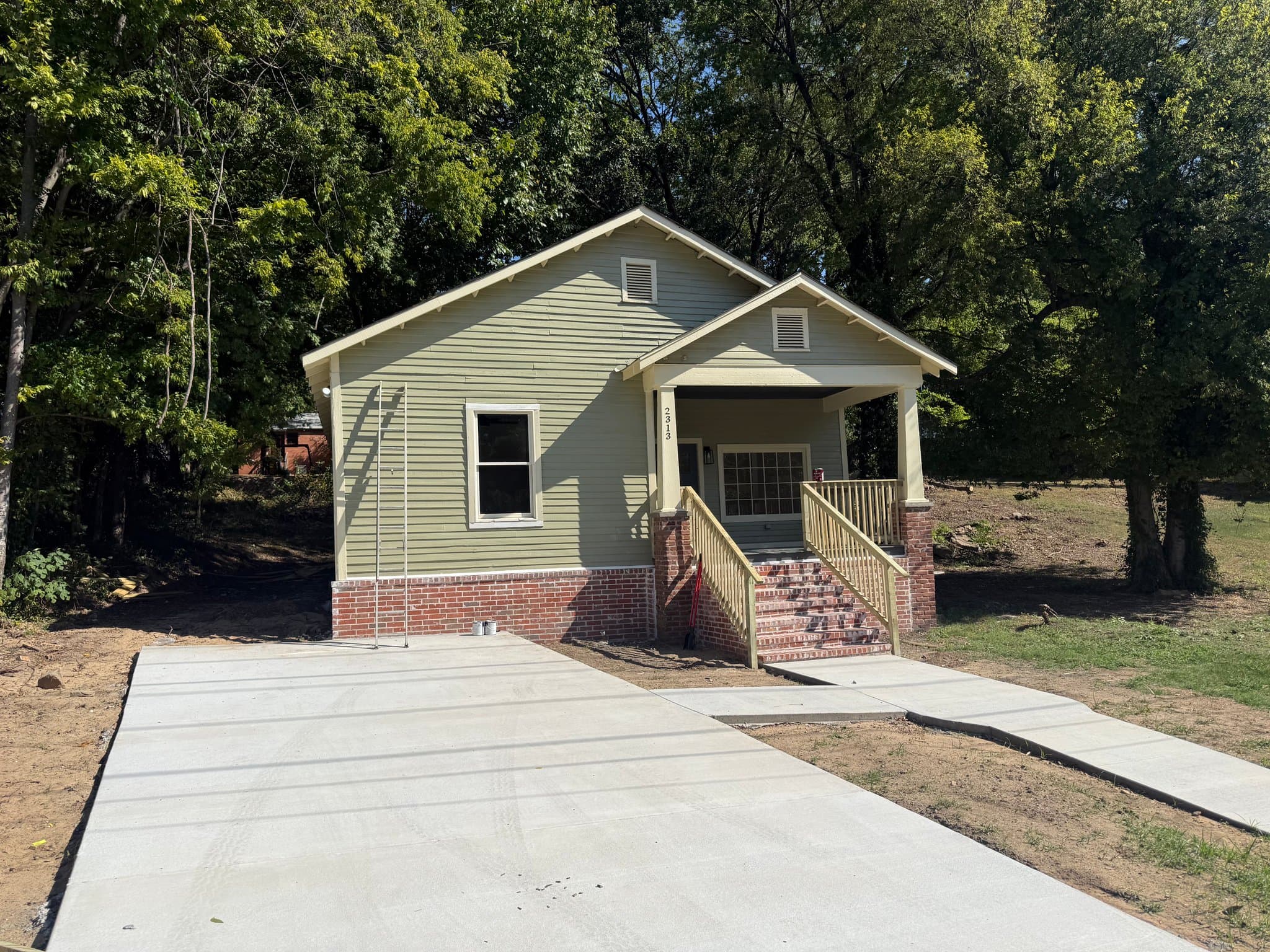 Little Rock House: 2313 Center St