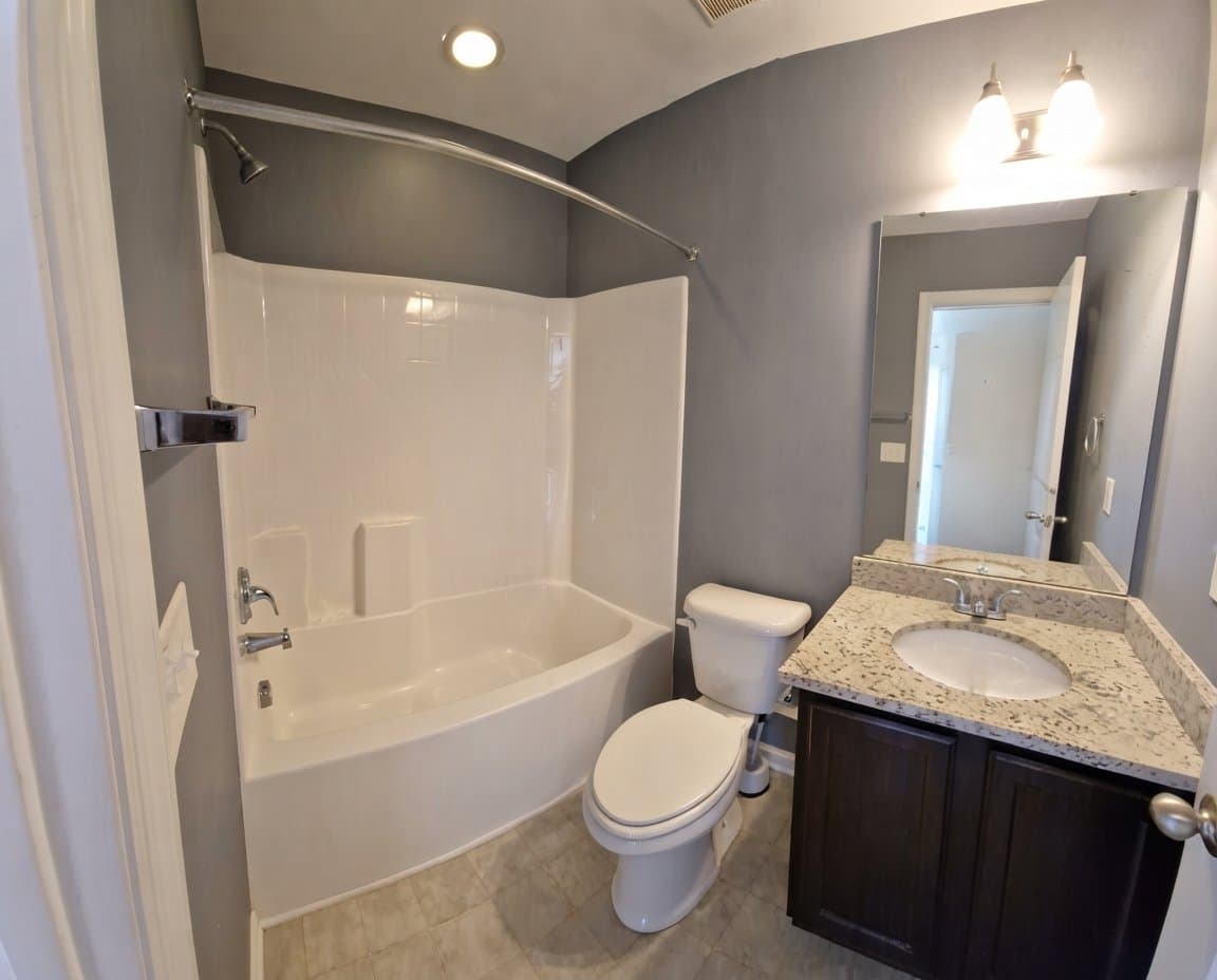 Ladson Townhome: 9135 Parlor Dr