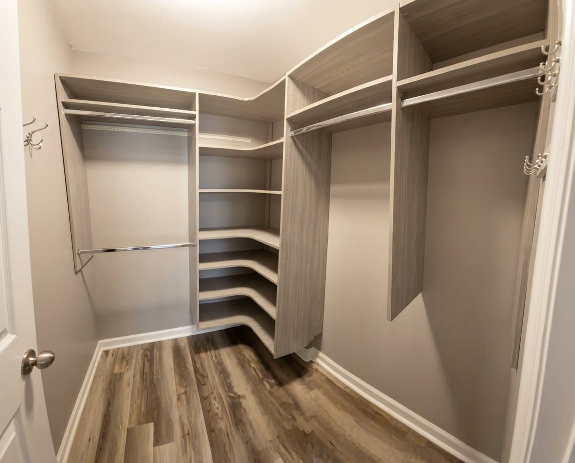 Ladson Townhome: 9135 Parlor Dr