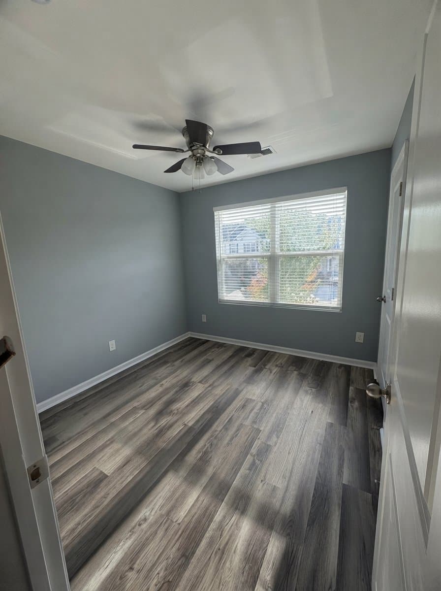 Ladson Townhome: 9135 Parlor Dr