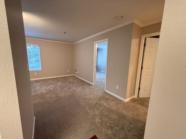 Issaquah Apartment: 780 Front St S