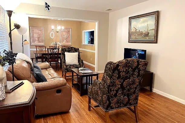 Marietta House: 2158A Lower Roswell Rd