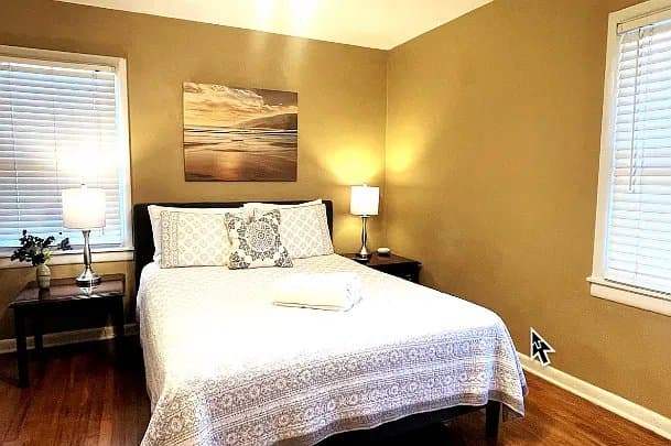 Marietta House: 2158A Lower Roswell Rd