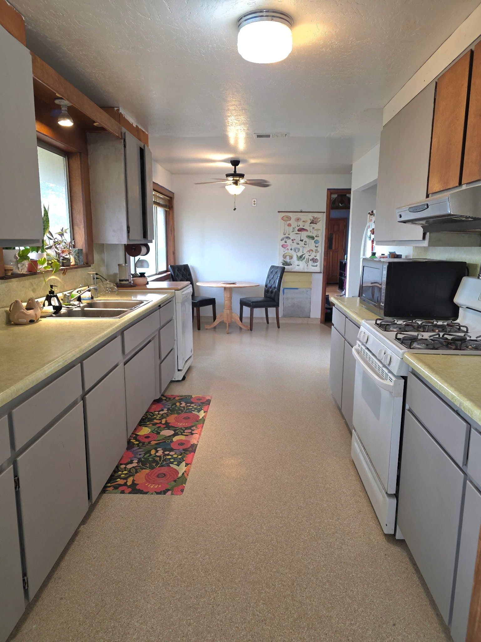 Corning House: 1543 Peach St