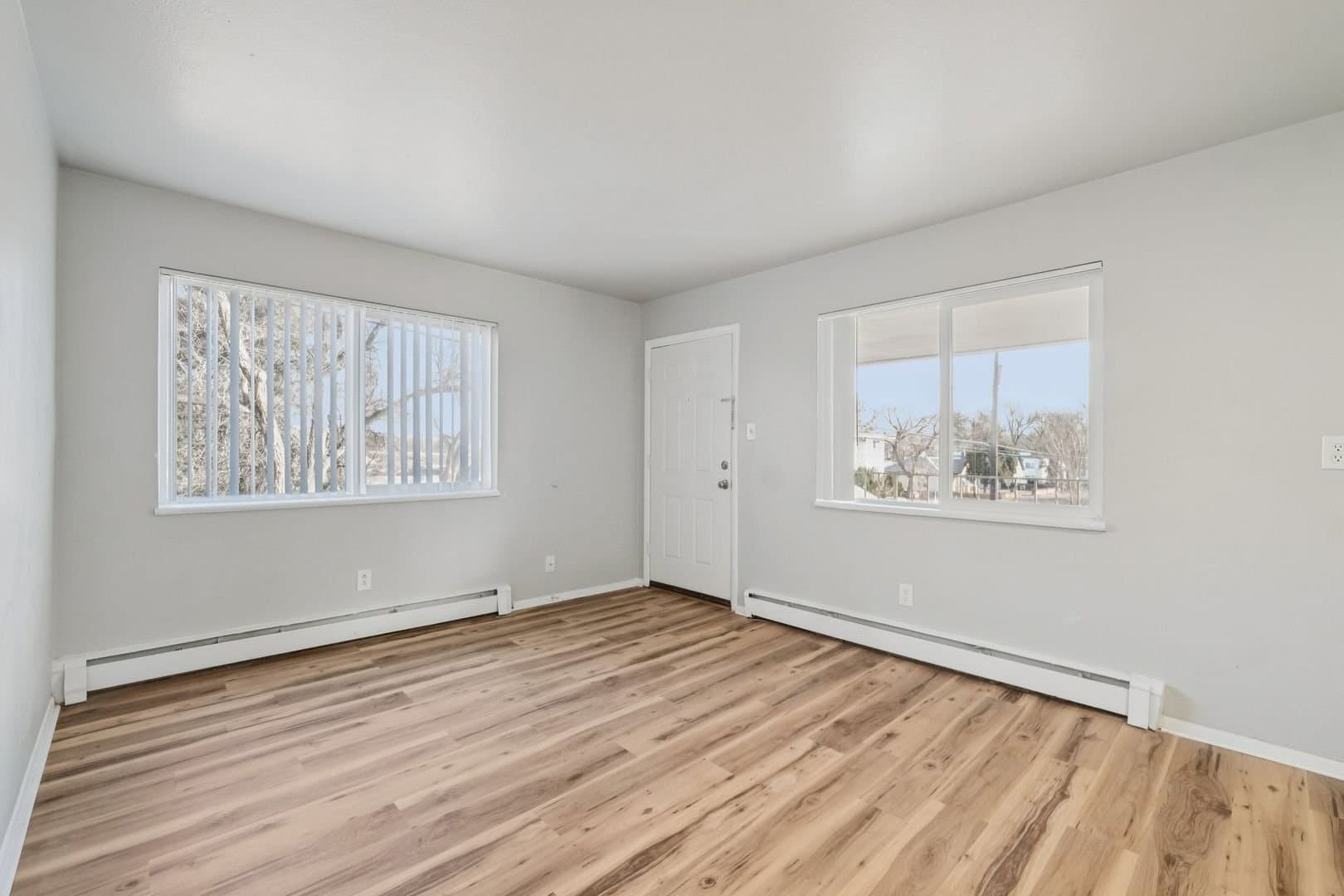 Colorado Springs Apartment: 319-321 E Brookside