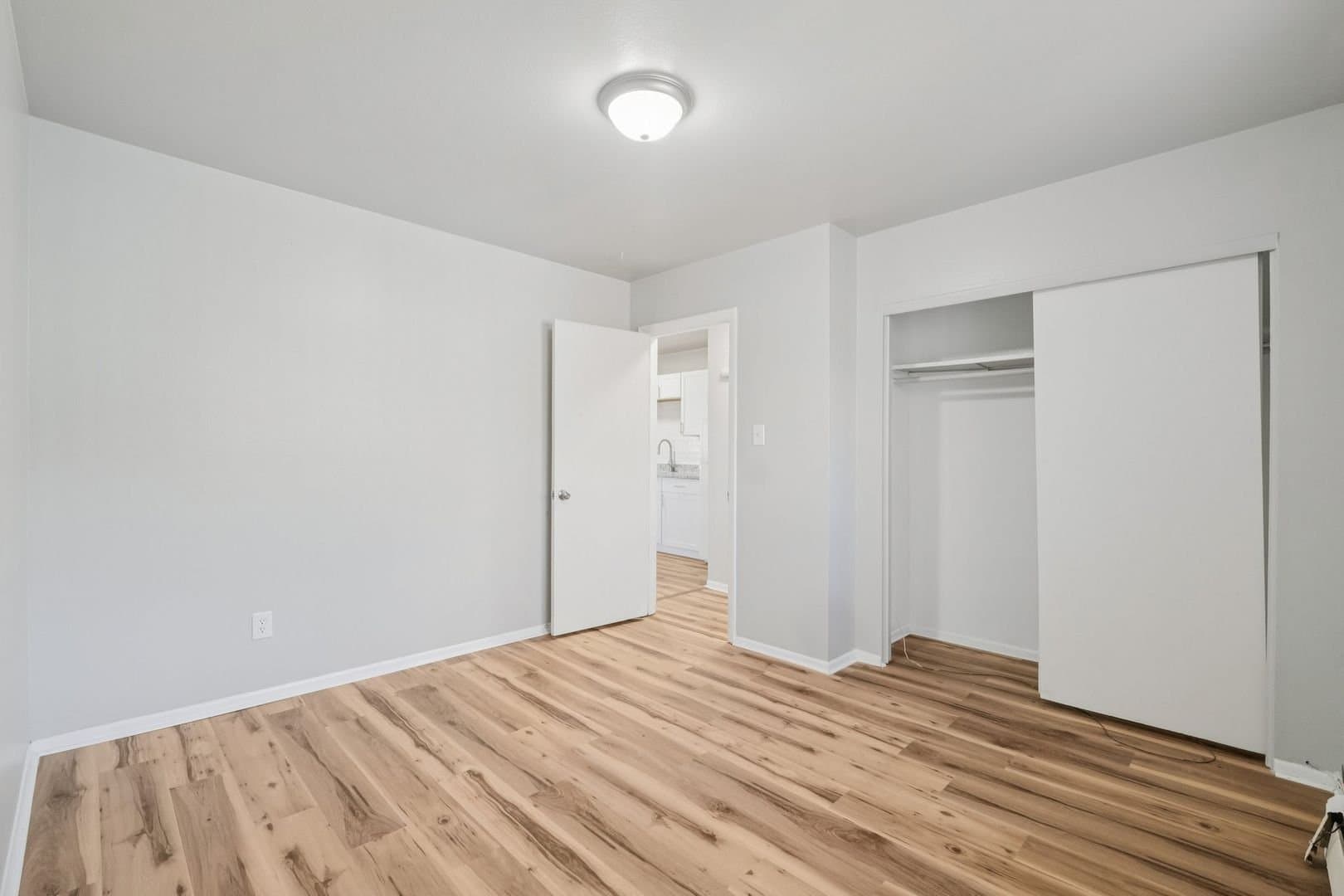 Colorado Springs Apartment: 319-321 E Brookside