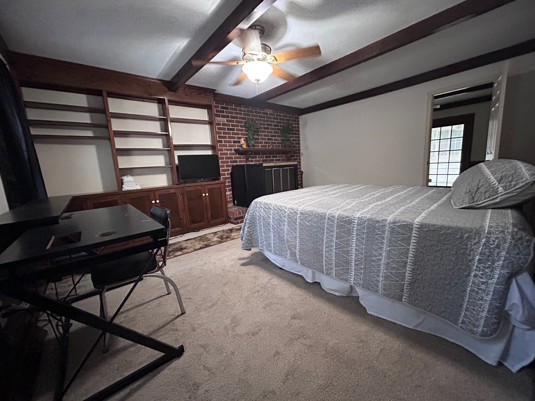 Richmond Single Room: 0 Chalkley Rd