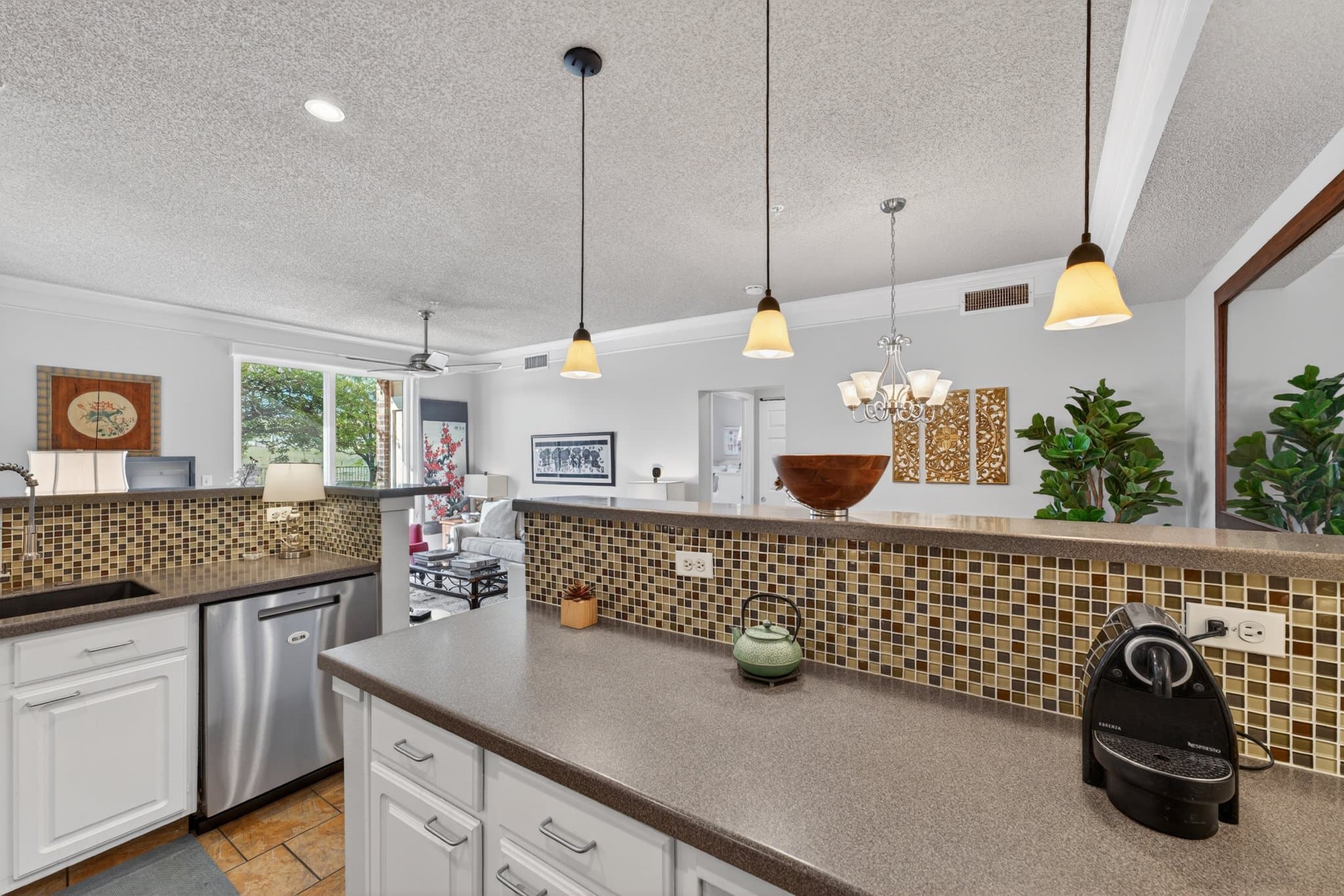 Superior Condo: 2080 Shamrock Drive