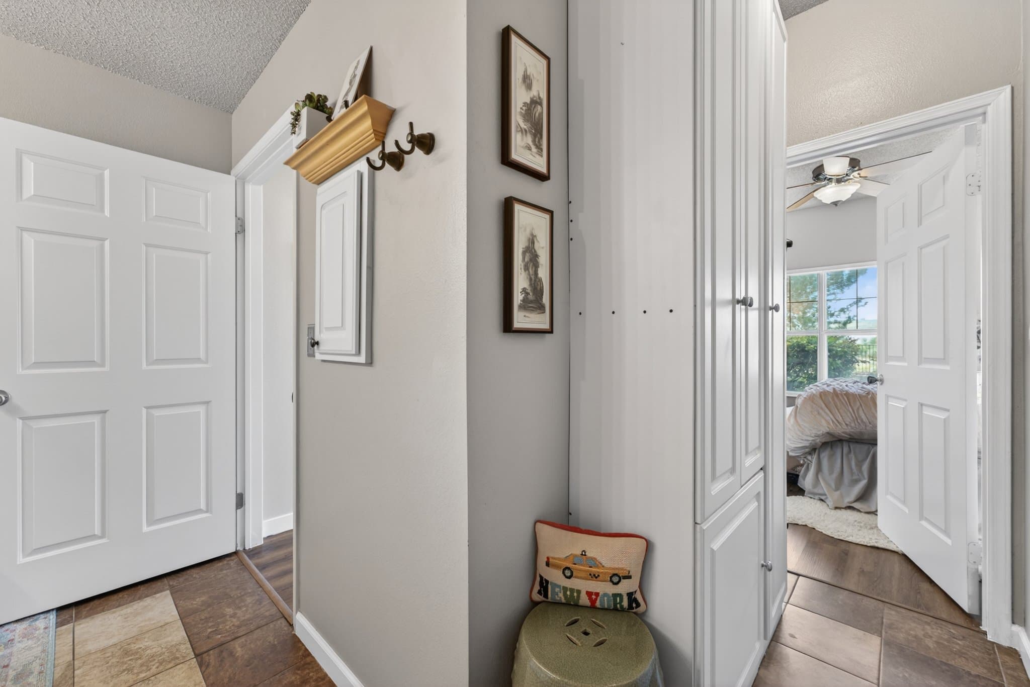 Superior Condo: 2080 Shamrock Drive
