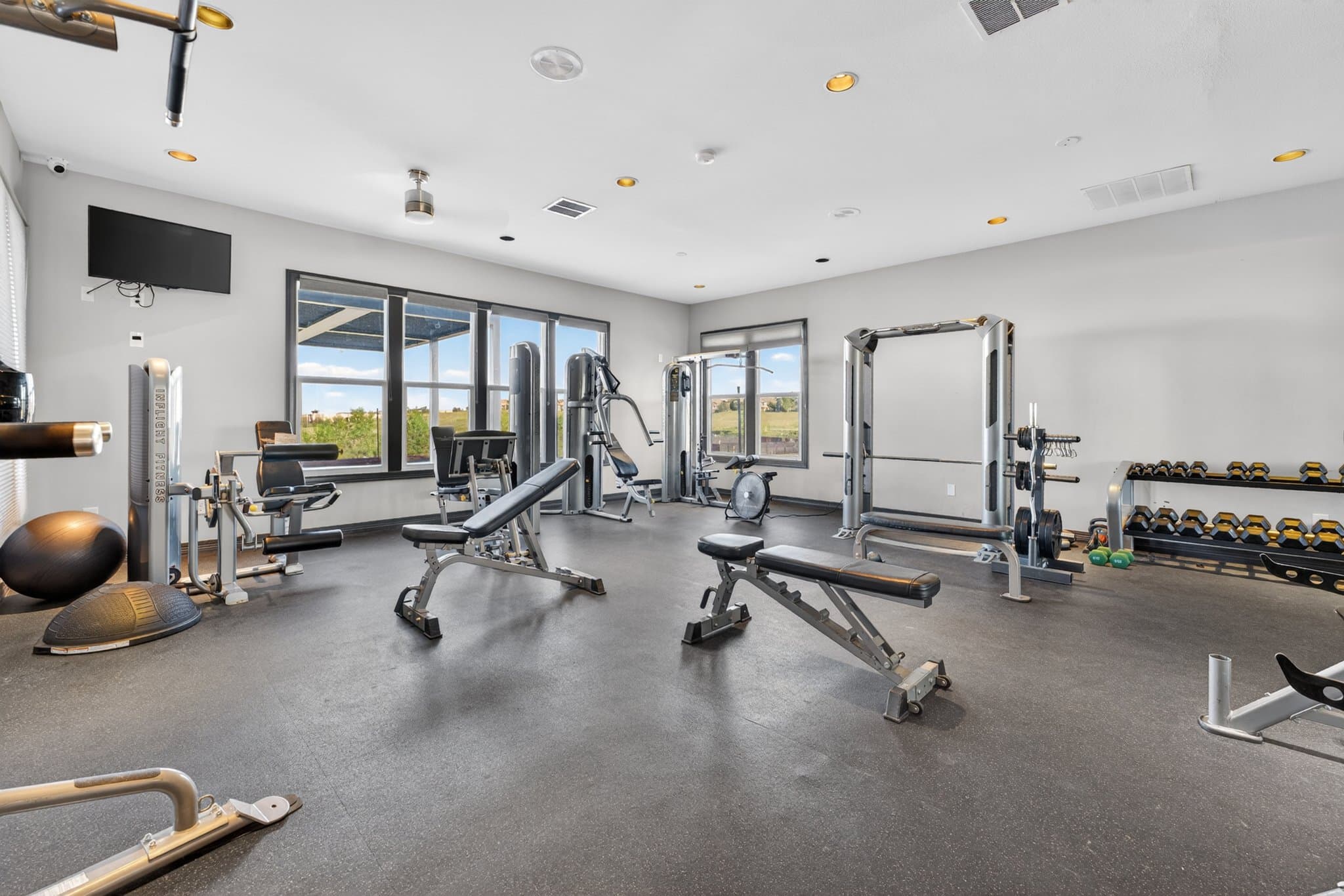 Superior Condo: 2080 Shamrock Drive