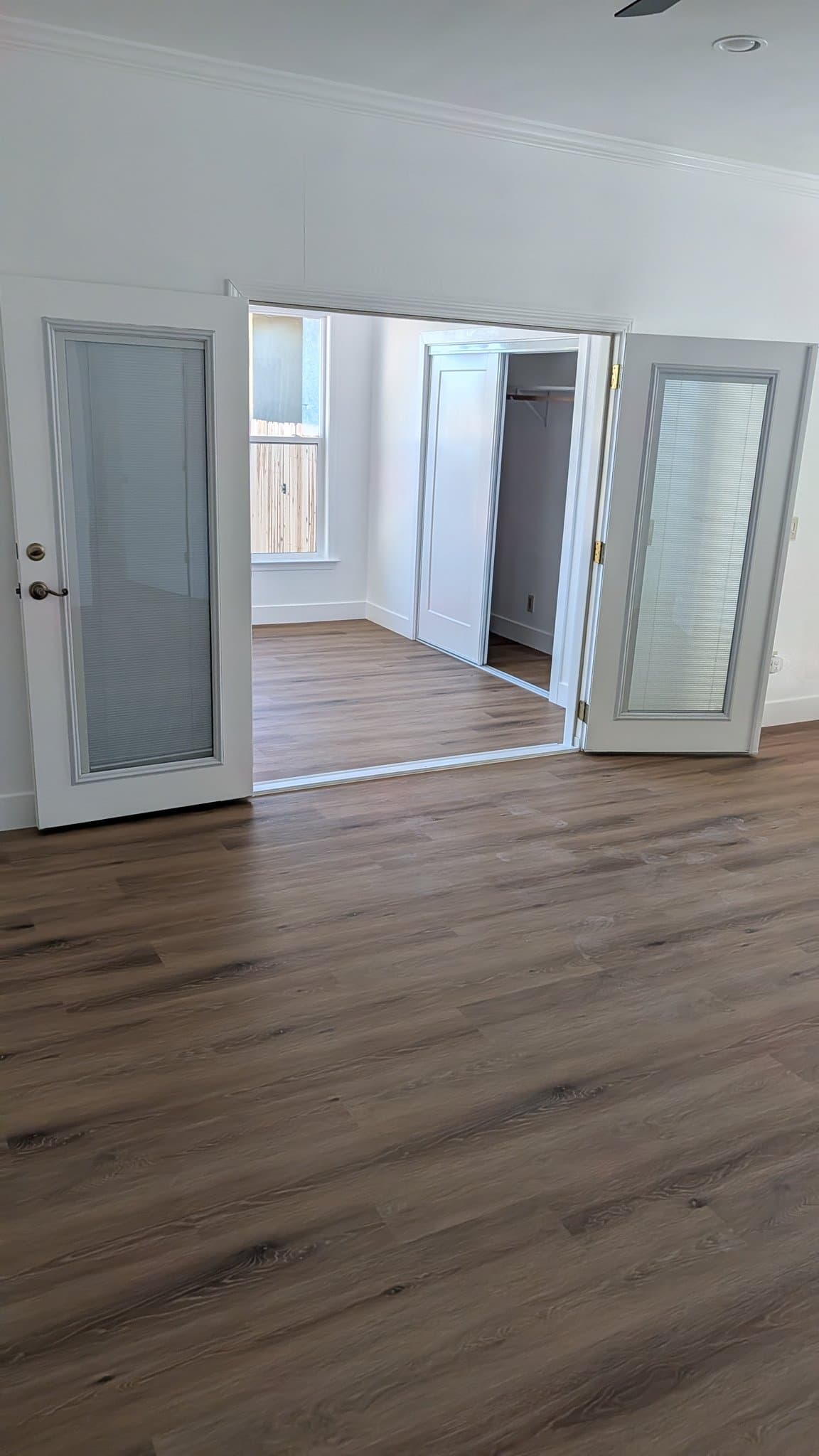 Orland Townhome: 520 3rd St