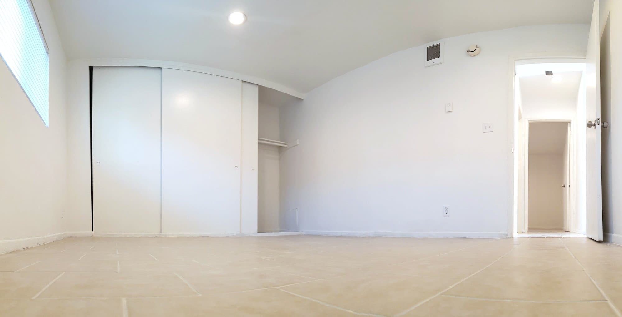 Van Nuys Apartment: 8108 Langdon Avenue