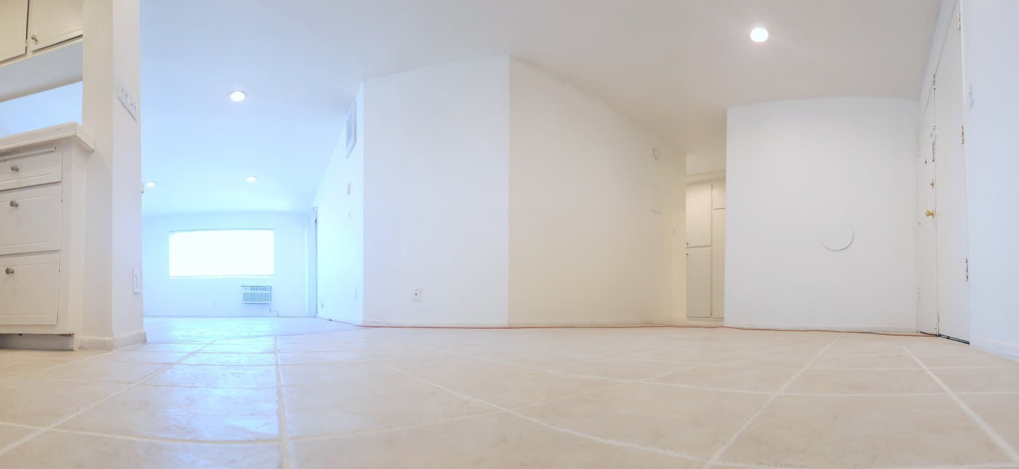 Van Nuys Apartment: 8108 Langdon Avenue