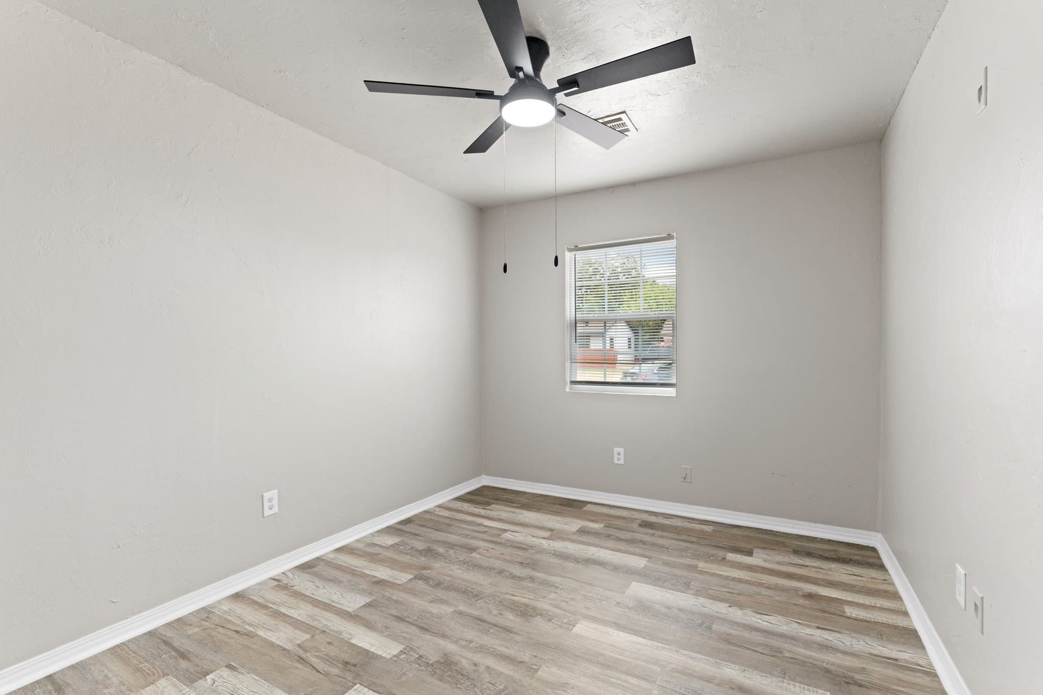Oklahoma City House: 1401 SW 64th St