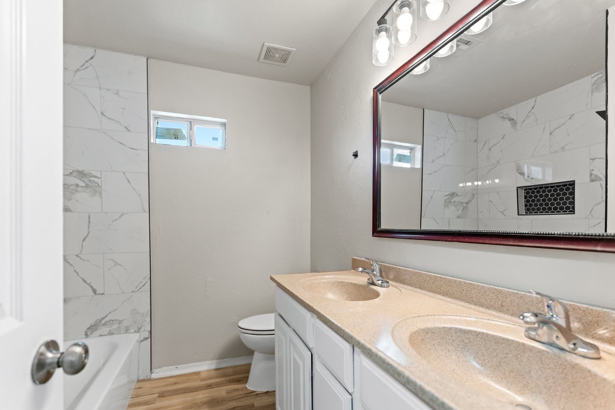 Oklahoma City House: 1401 SW 64th St