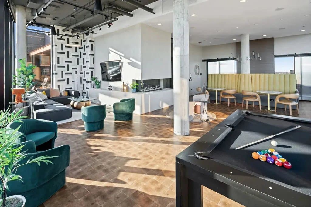 Chicago Condo: 1127 W. Van Buren