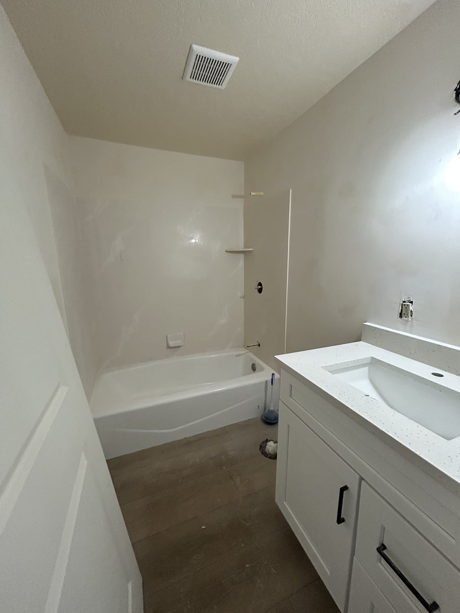 Provo House: 771 N 2550 W