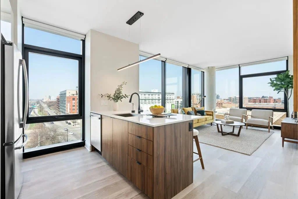 Chicago Condo: 1127 W. Van Buren