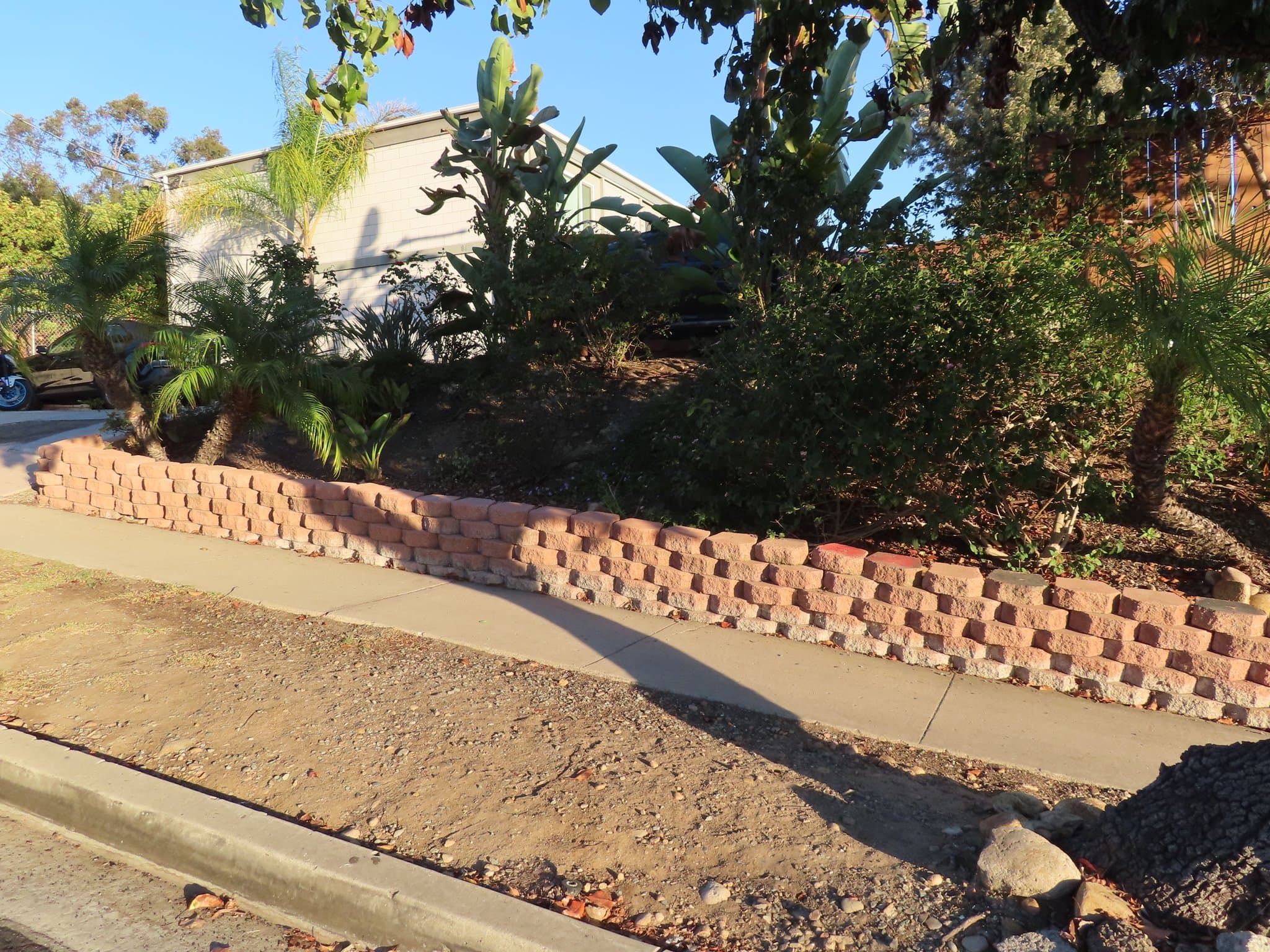 La Mesa Townhome: 8635 Mellmanor Dr