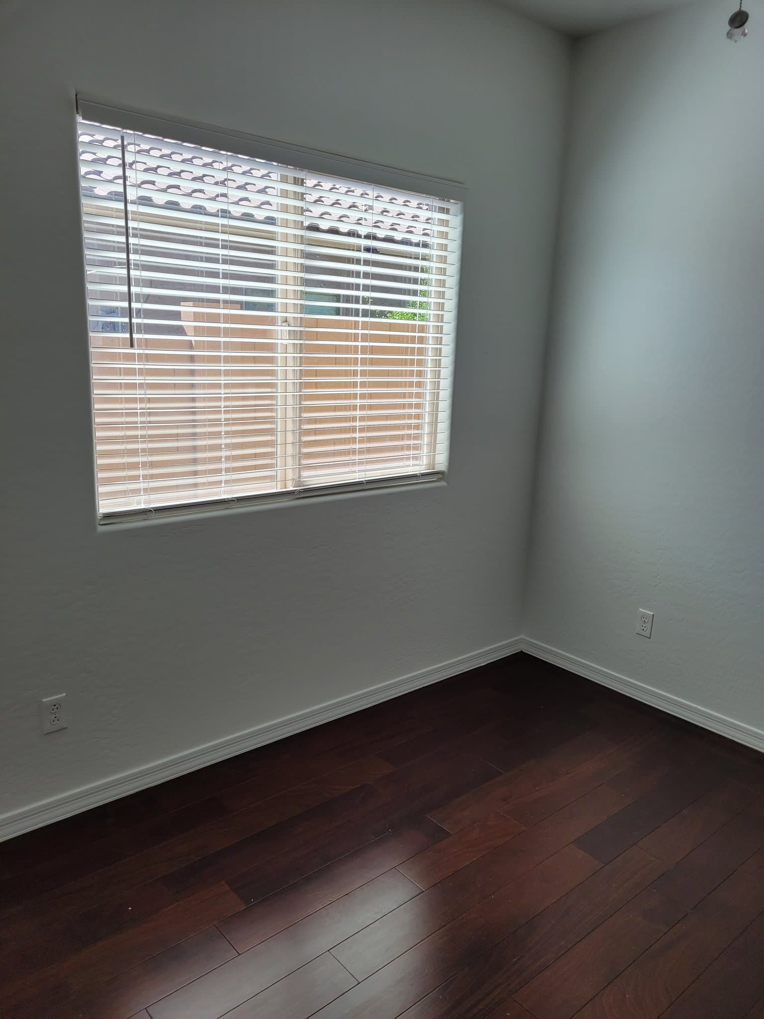 Mesa House: 4612 S Marron
