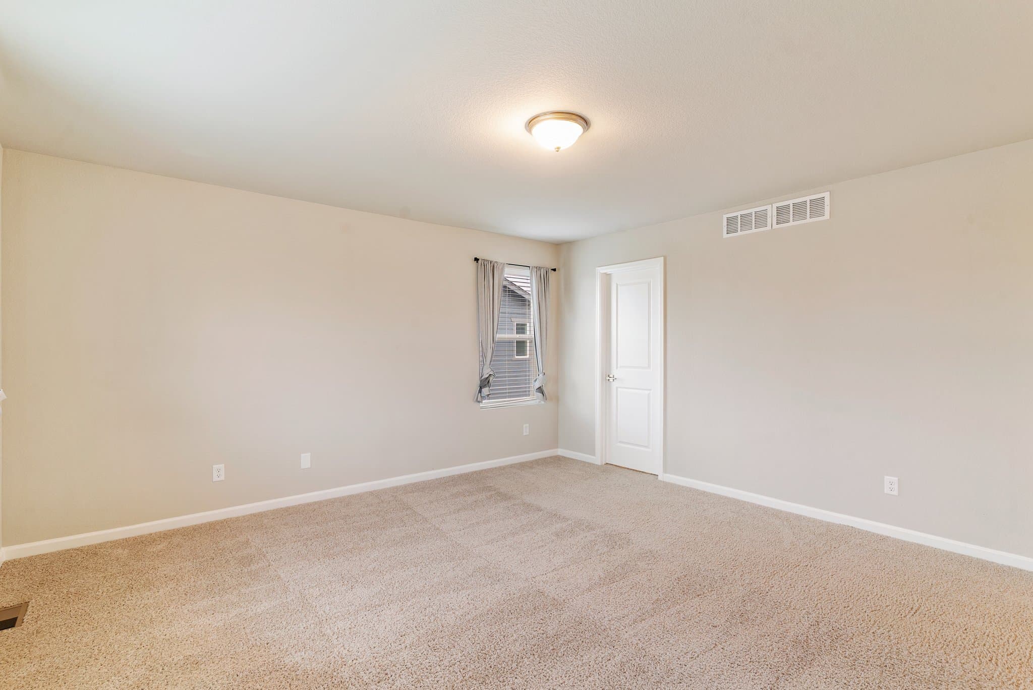 Fort Collins House: 2143 Arborwood Ln
