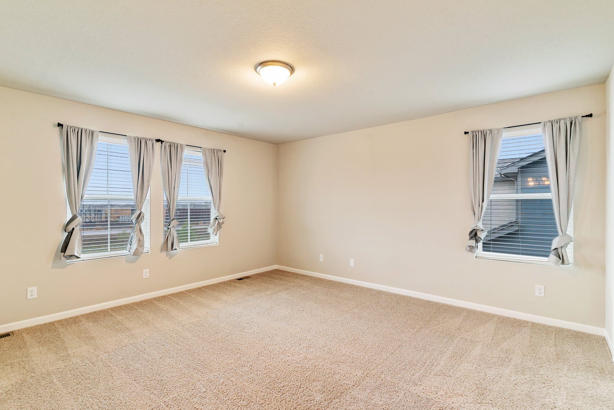 Fort Collins House: 2143 Arborwood Ln