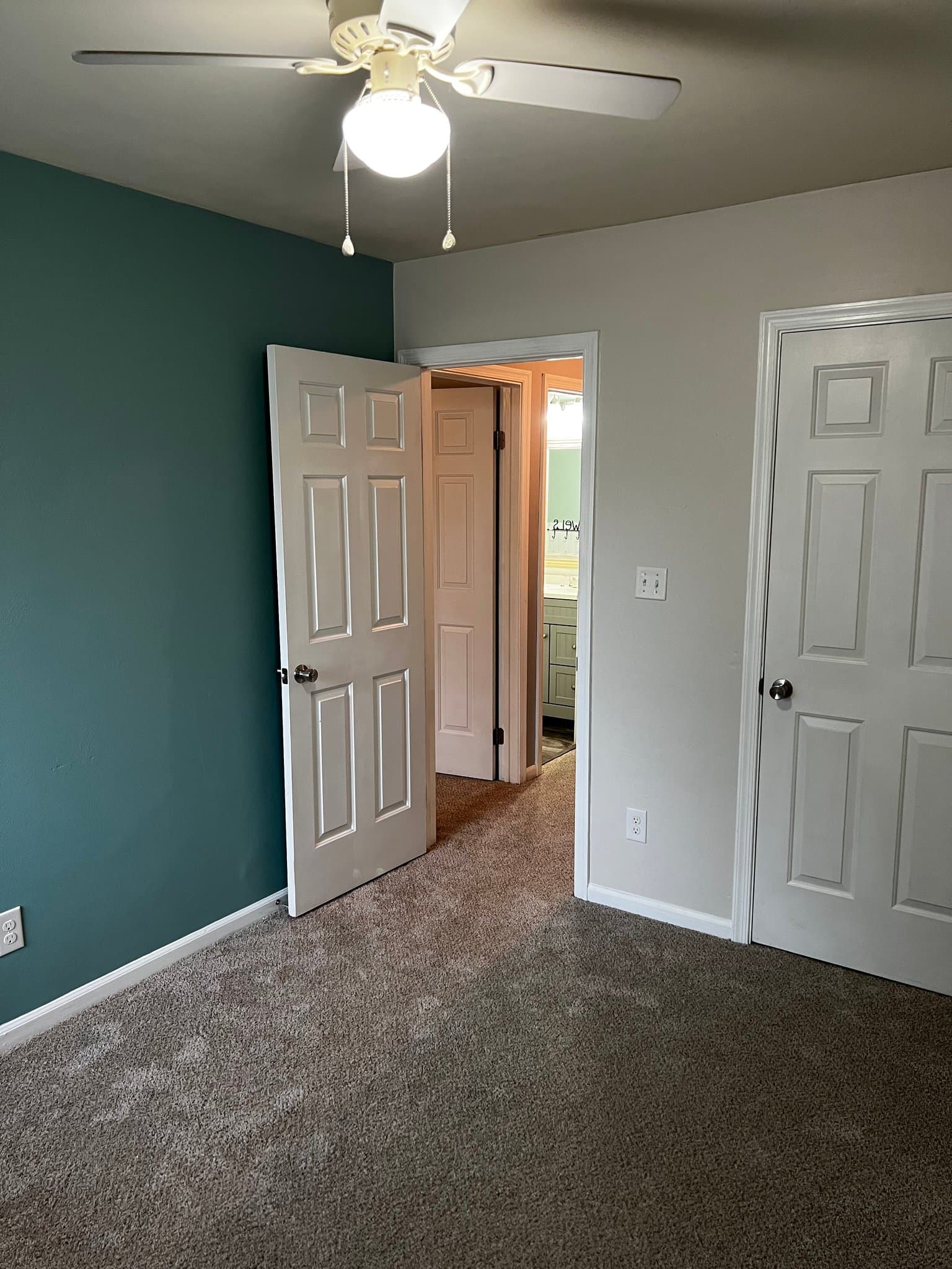 Virginia Beach Townhome: 319 Gambrill Ct