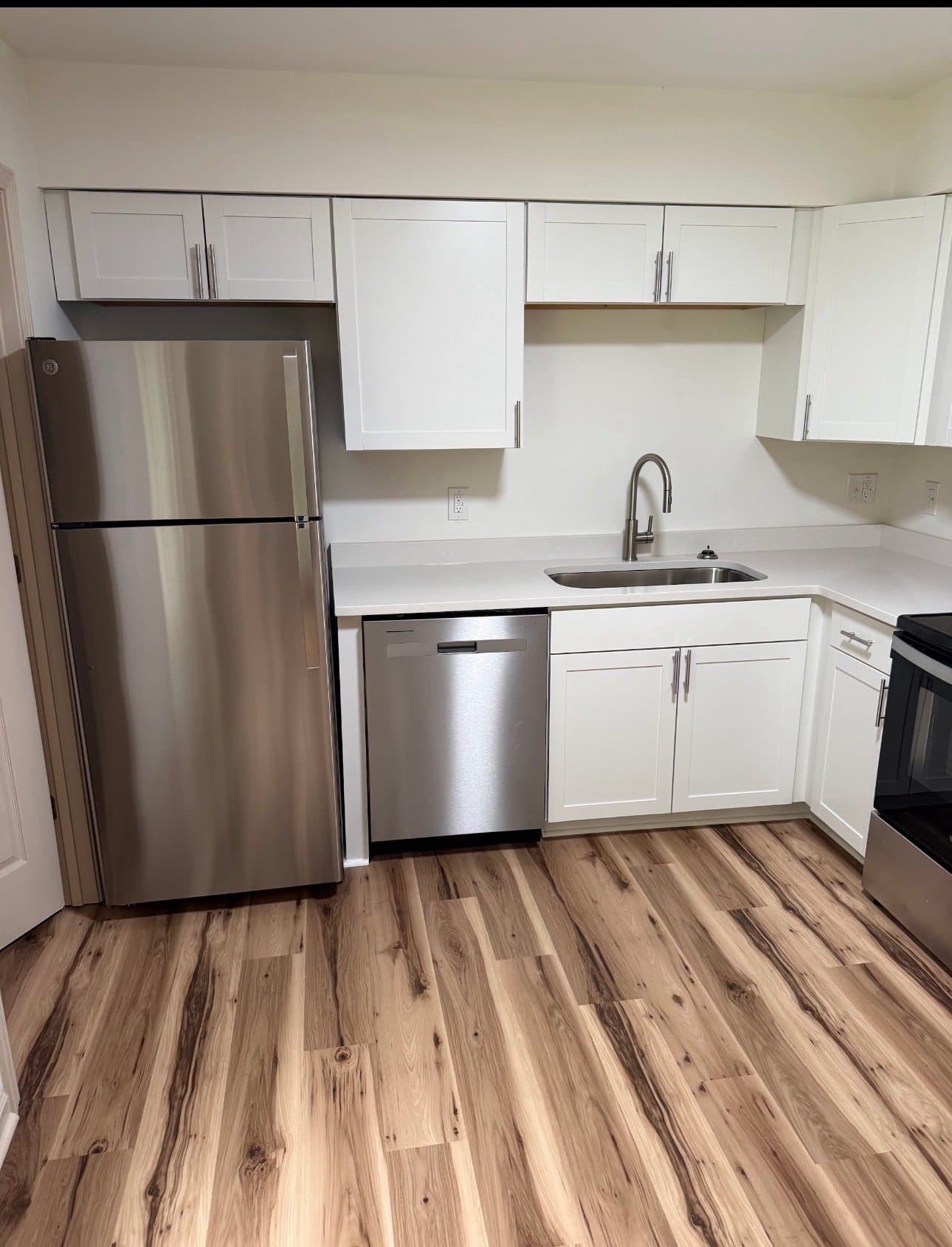 North Charleston House: 7685 Hunters Ridge Ln