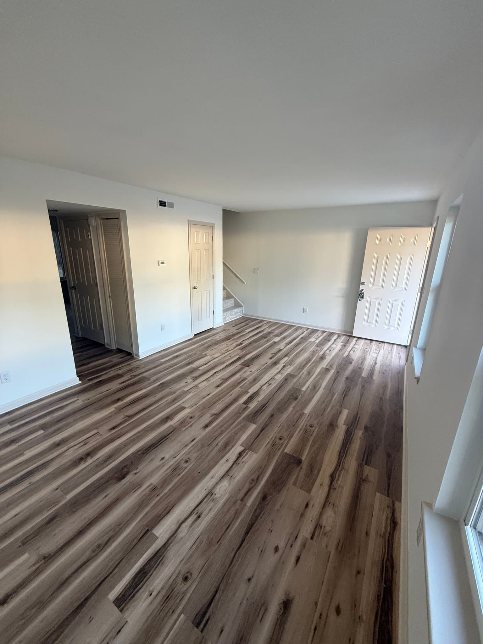 North Charleston House: 7687 Hunters Ridge Ln