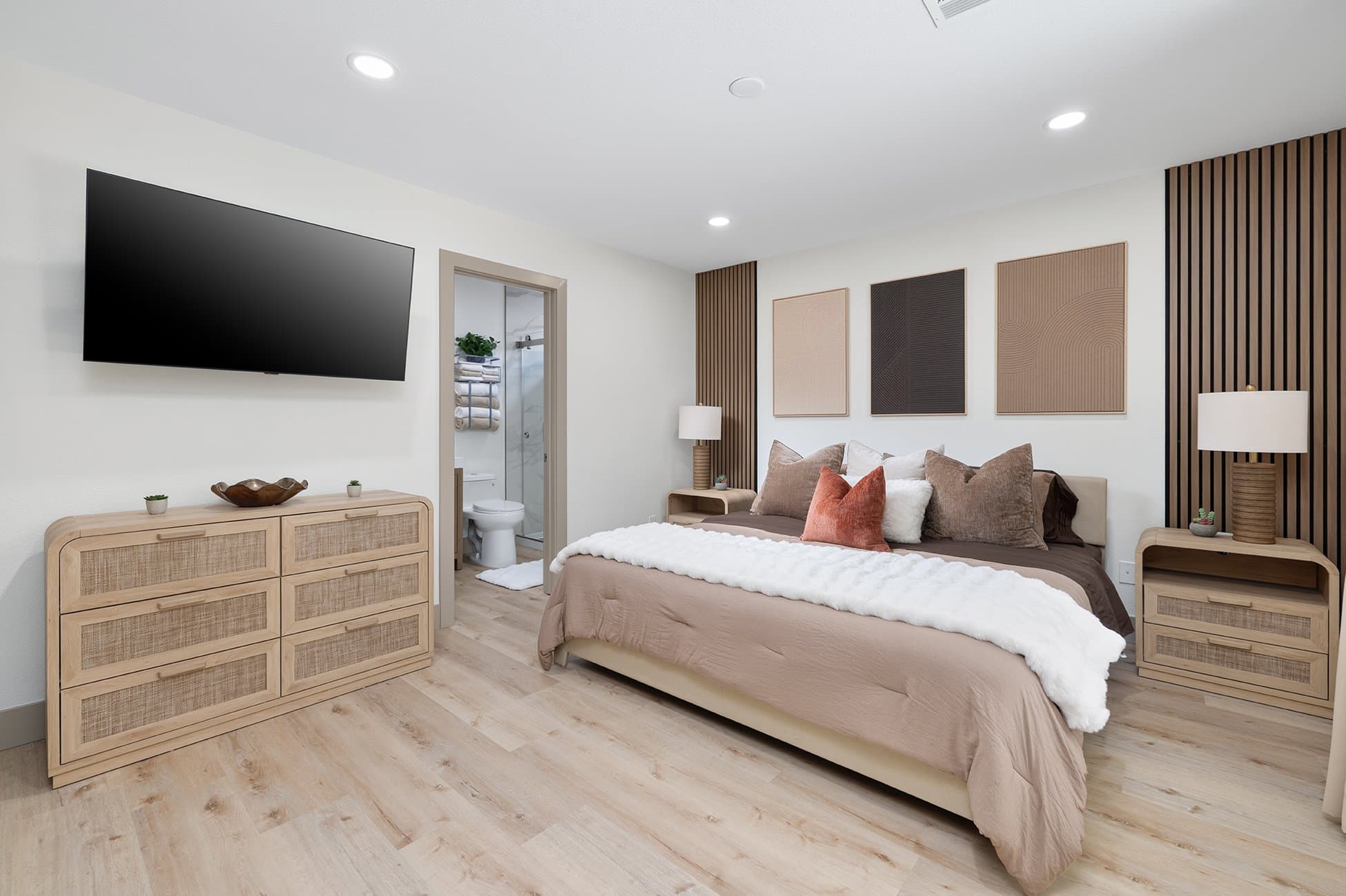 Las Vegas House: 3261 River Glorious Ln