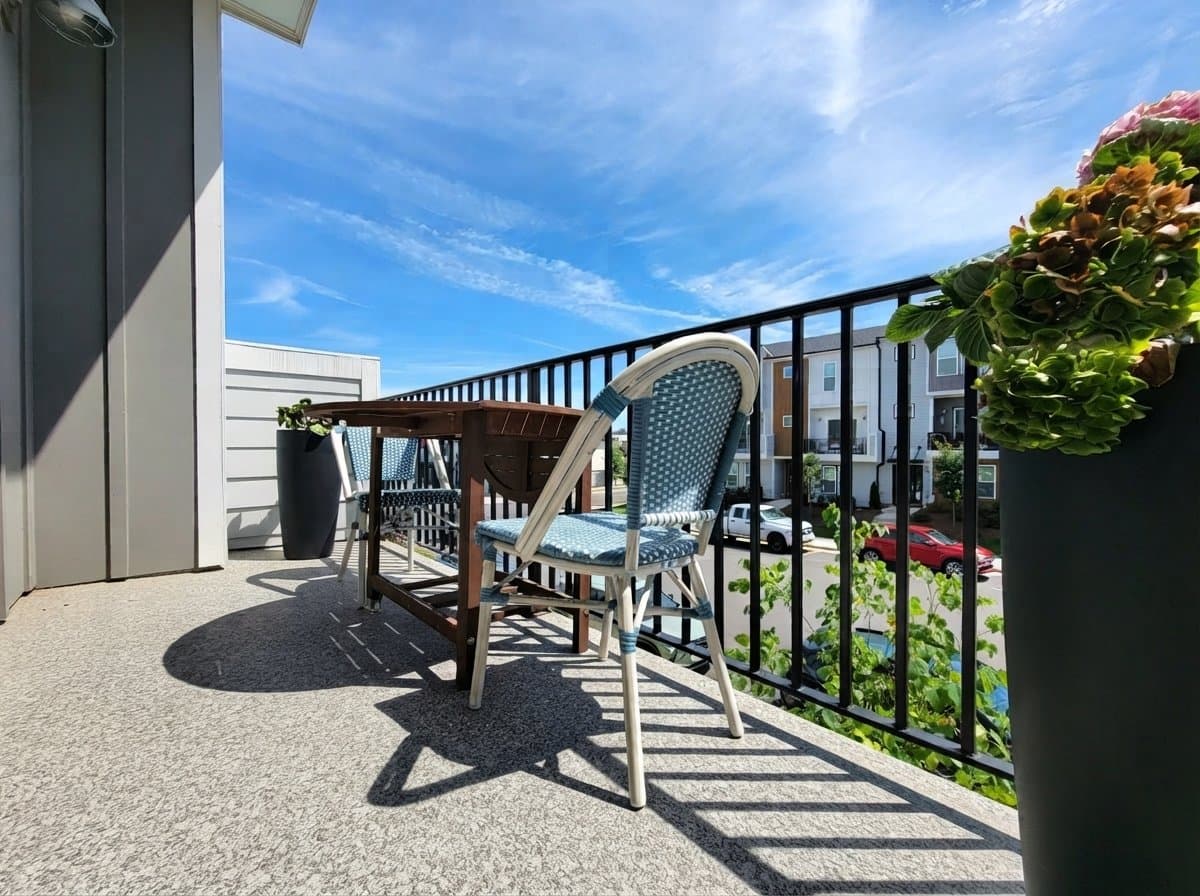 WENDELL Townhome: 2137 Big Falls Dr