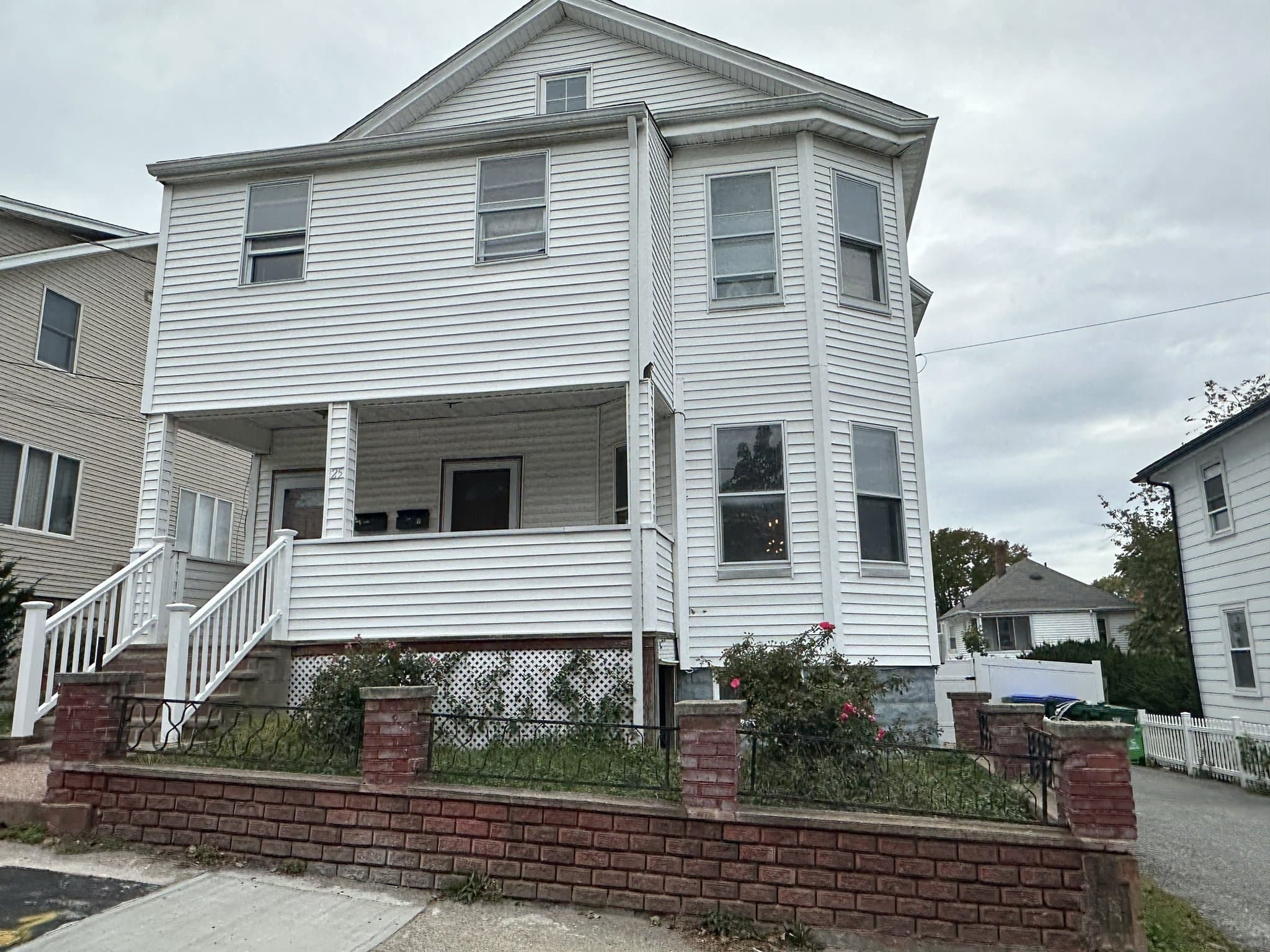 Medford Multiplex: 25 Hume Ave - Unit 1