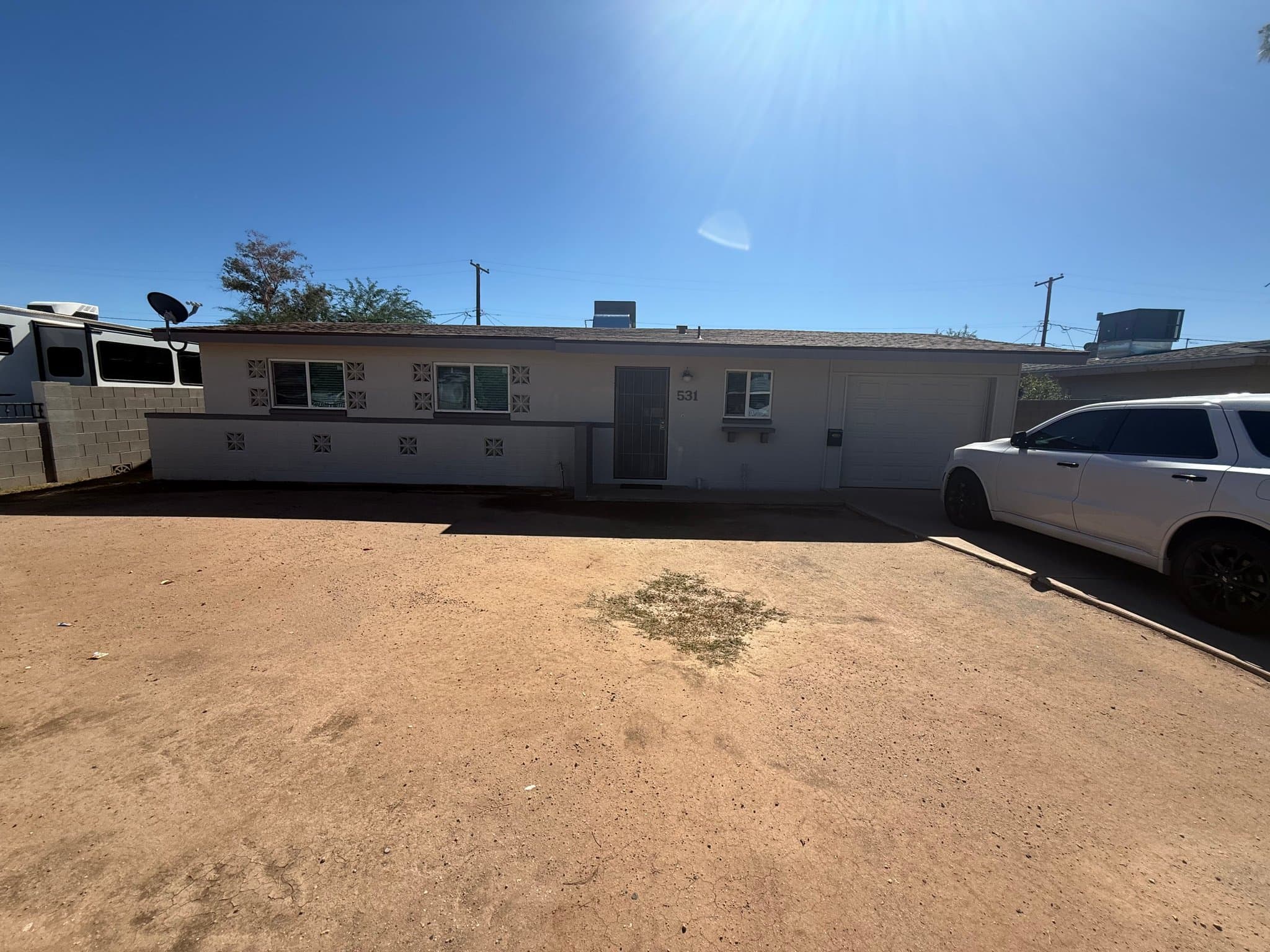 Mesa House: 531 e Franklin ave