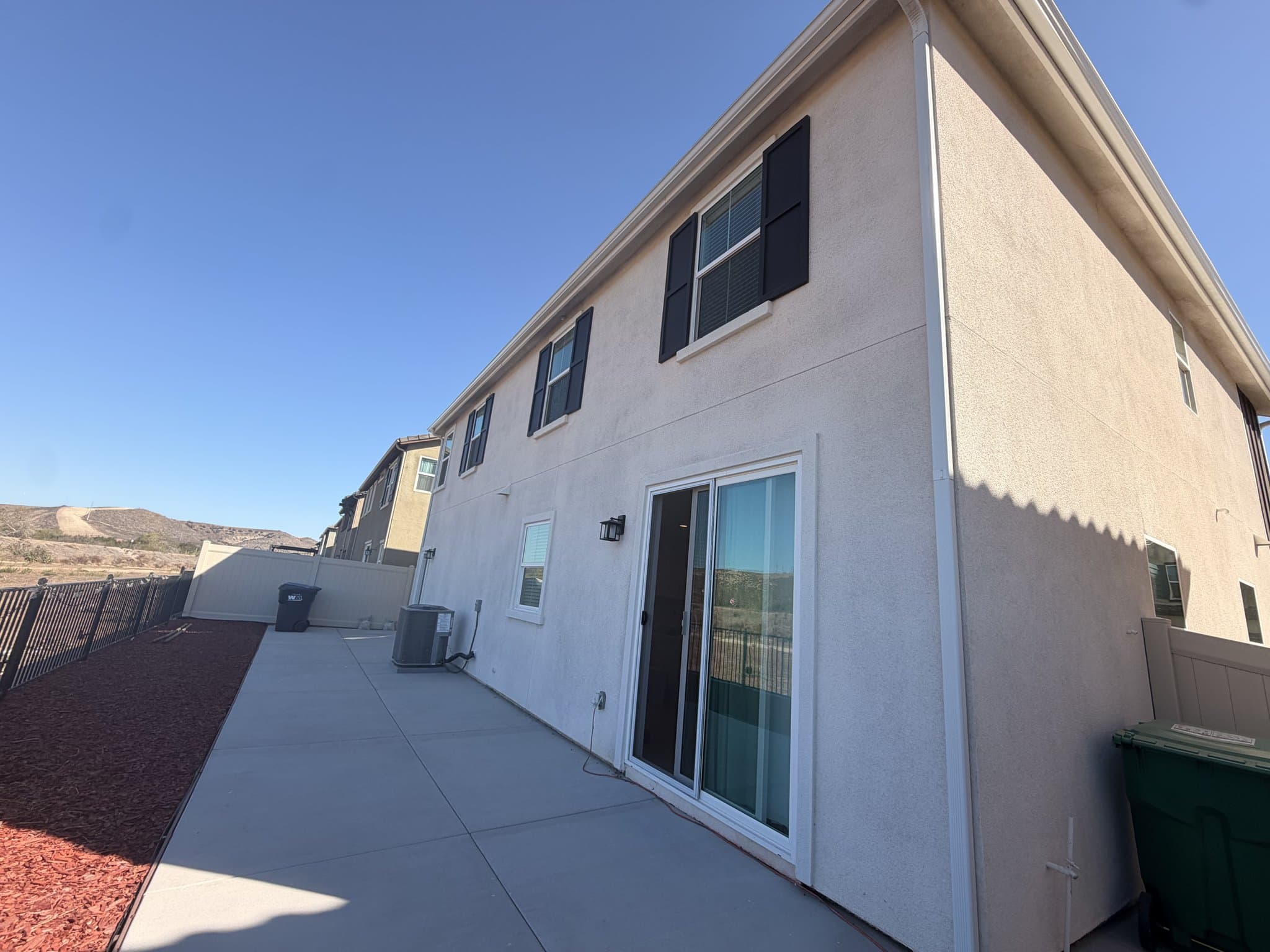 Oceanside House: 731 Kingbird Loop