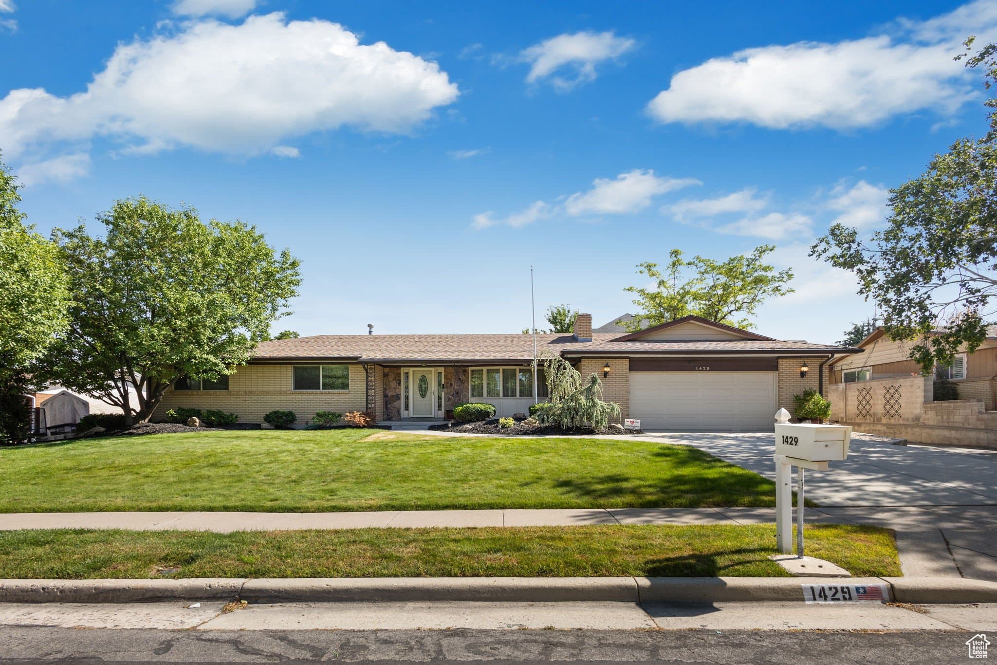 Salt Lake City House: 1429 W Connie Way