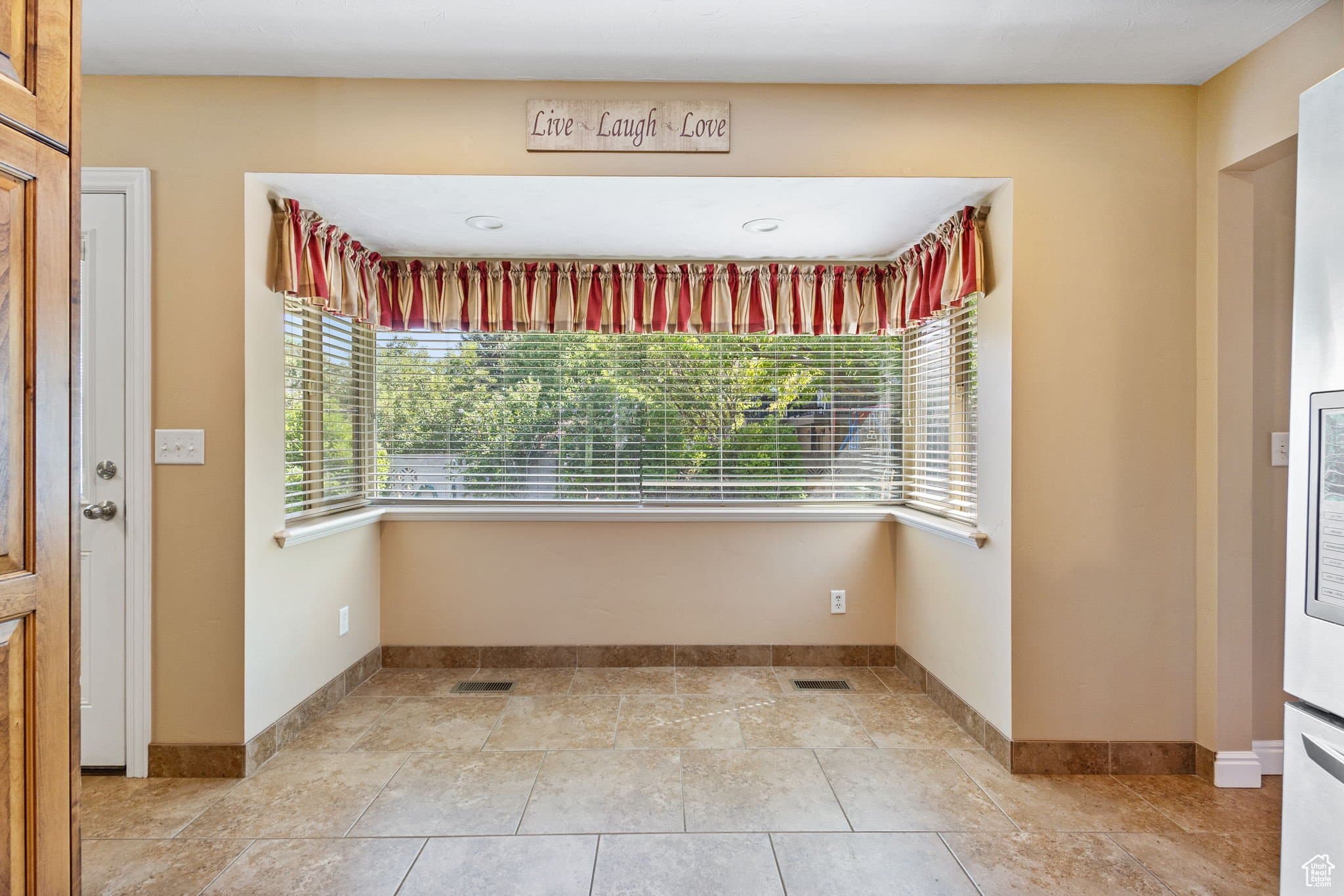 Salt Lake City House: 1429 W Connie Way