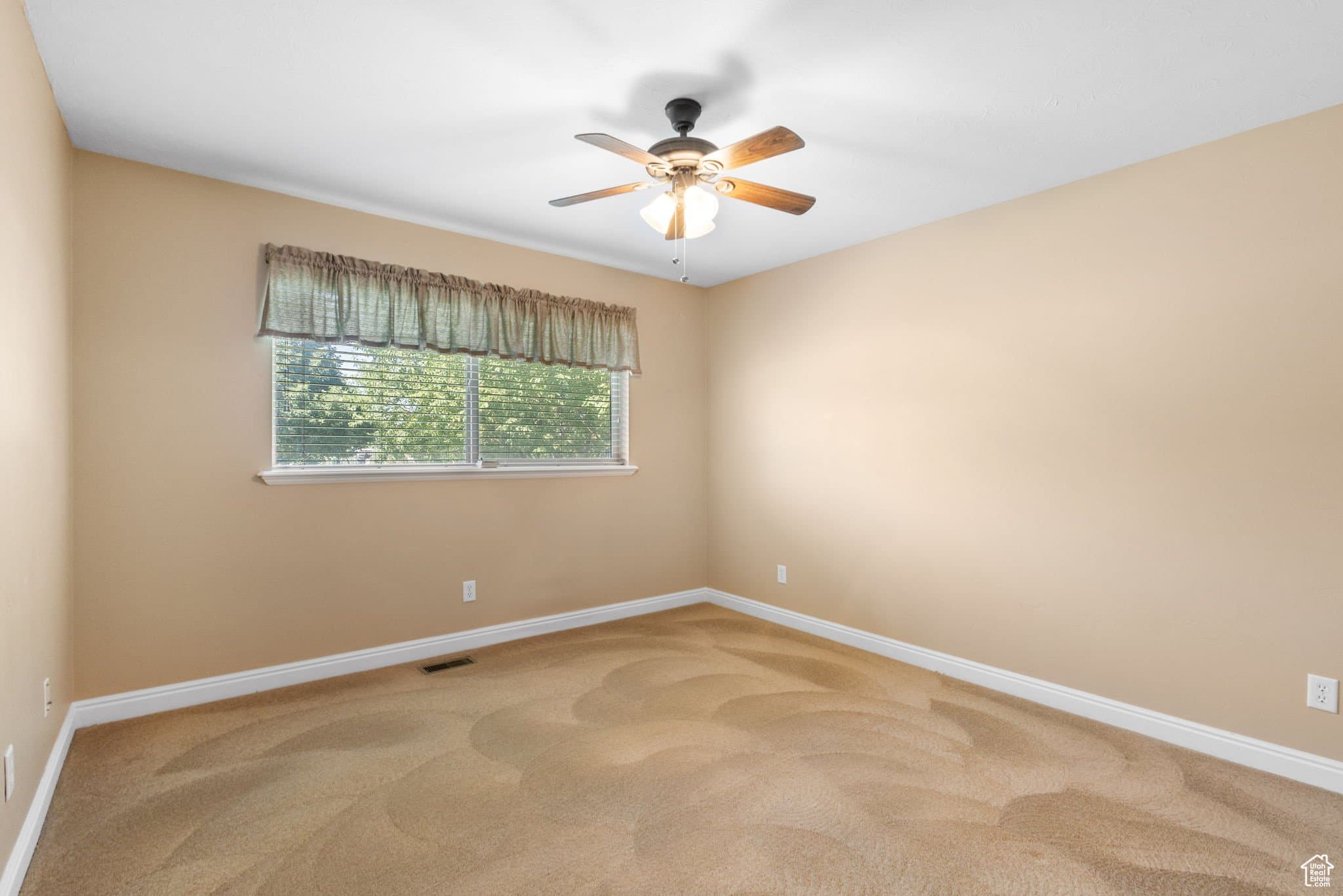Salt Lake City House: 1429 W Connie Way