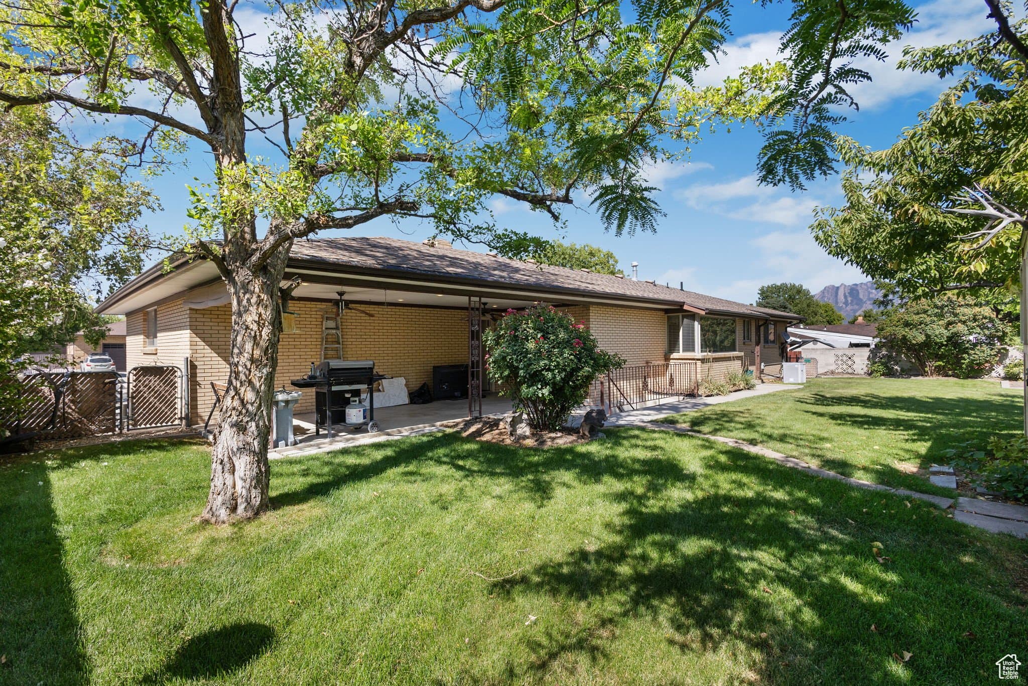 Salt Lake City House: 1429 W Connie Way