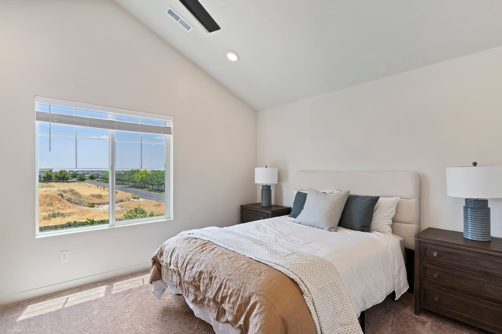 North Salt Lake Townhome: 824 W 1100 N