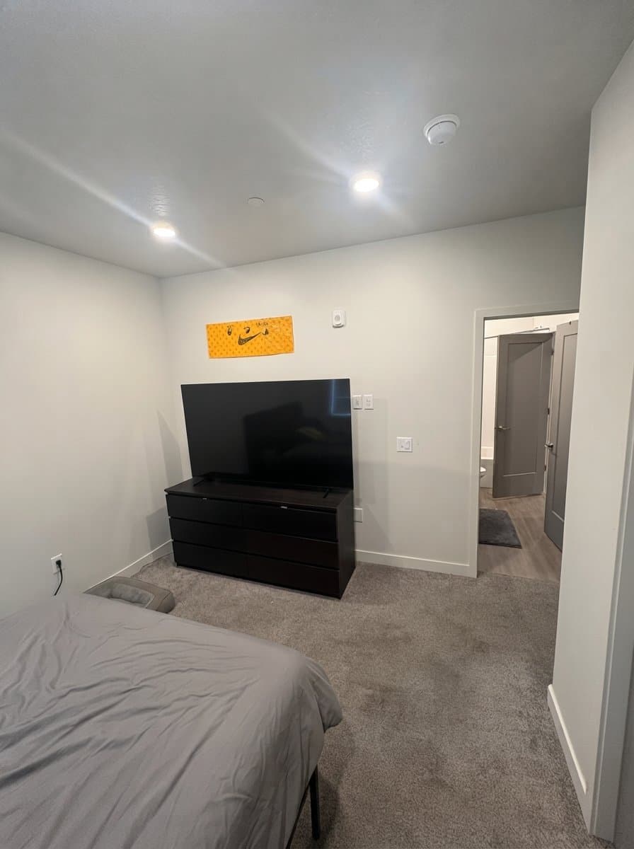 West valley House: 2159 west deep blue drive