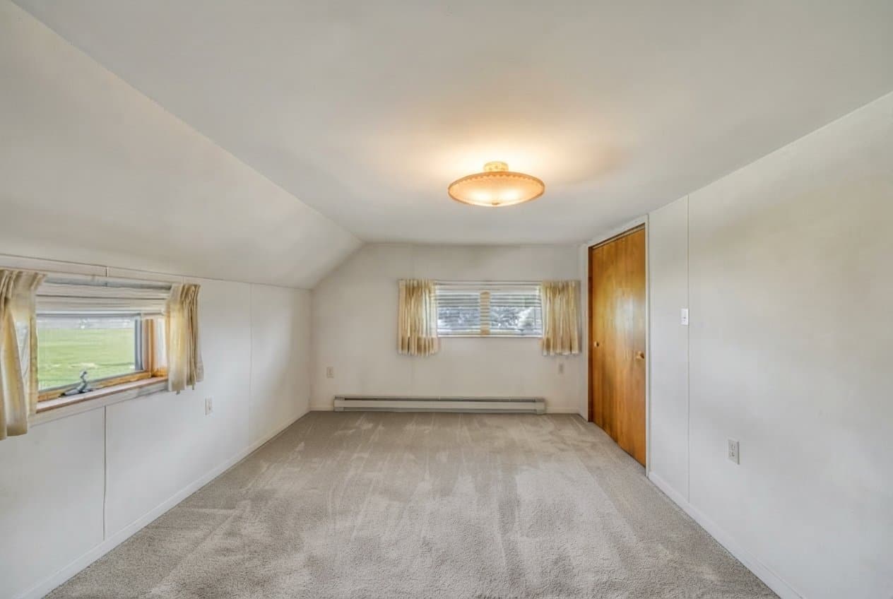 Peckville House: 105 Electric St