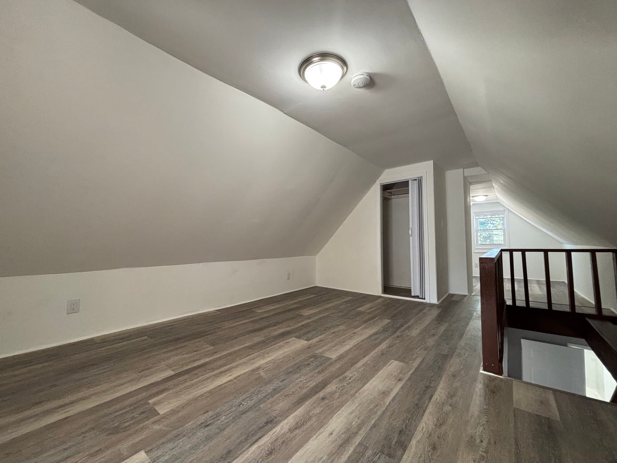 Elizabeth House: 81 Westfield Ave