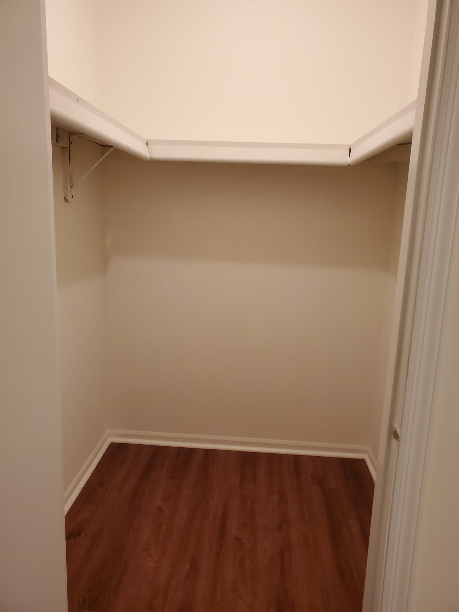 Yardley Townhome: 1680B Bluebird Dr