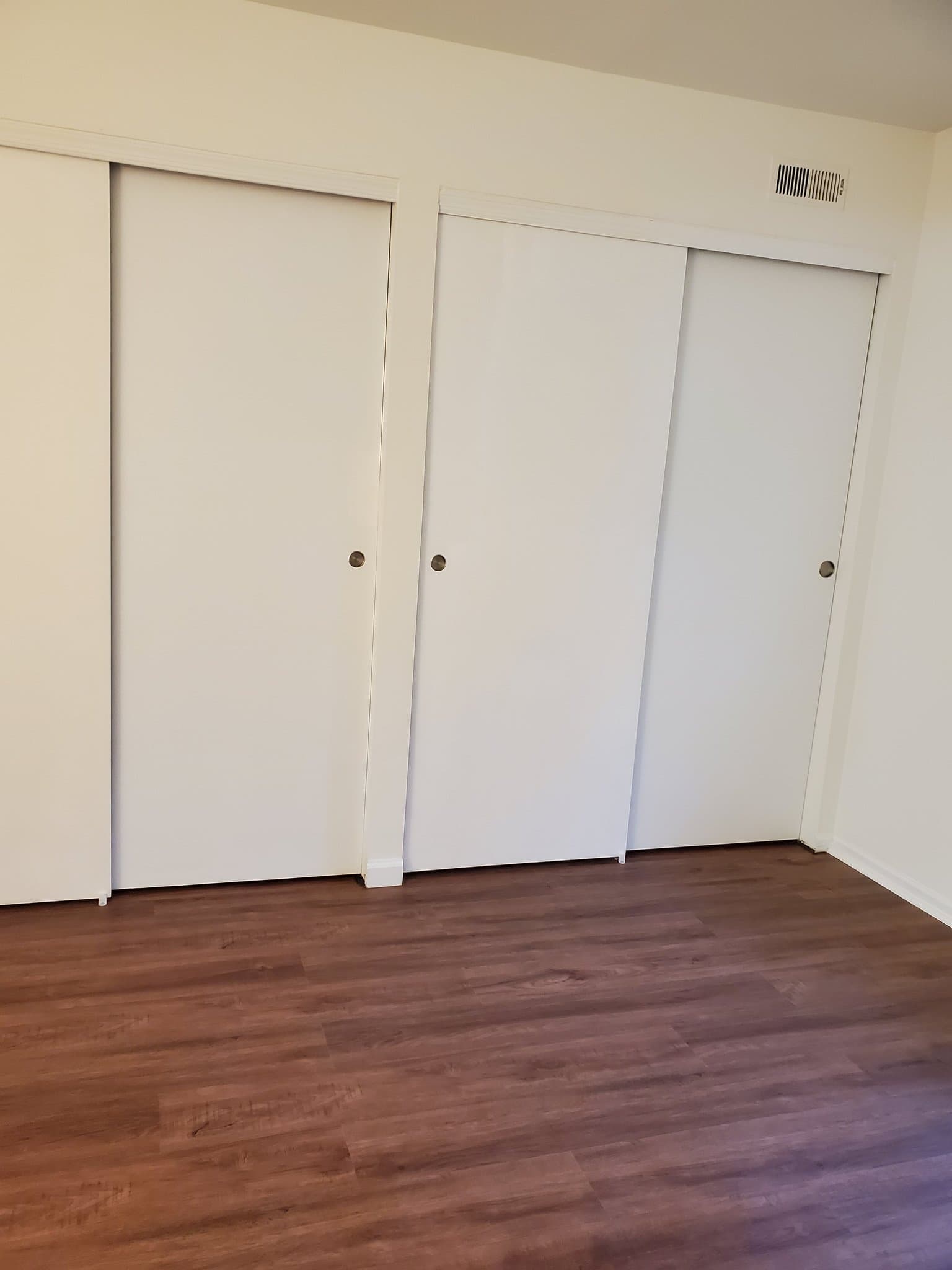 Yardley Townhome: 1680B Bluebird Dr