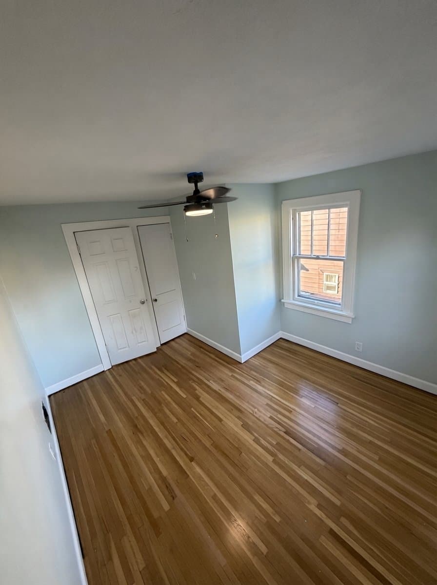 Columbus Single Room: 587 Wiltshire Rd