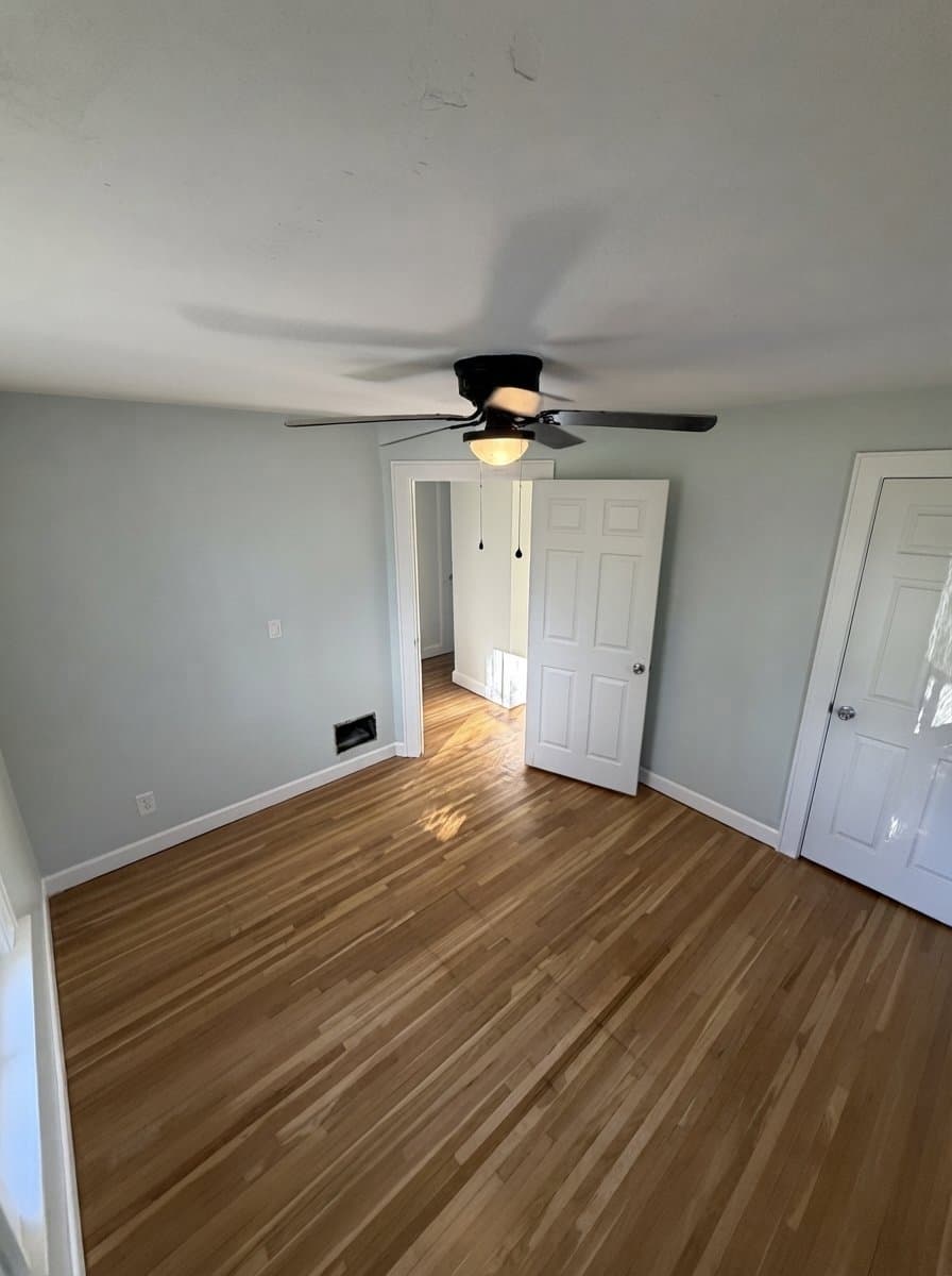 Columbus Single Room: 587 Wiltshire Rd