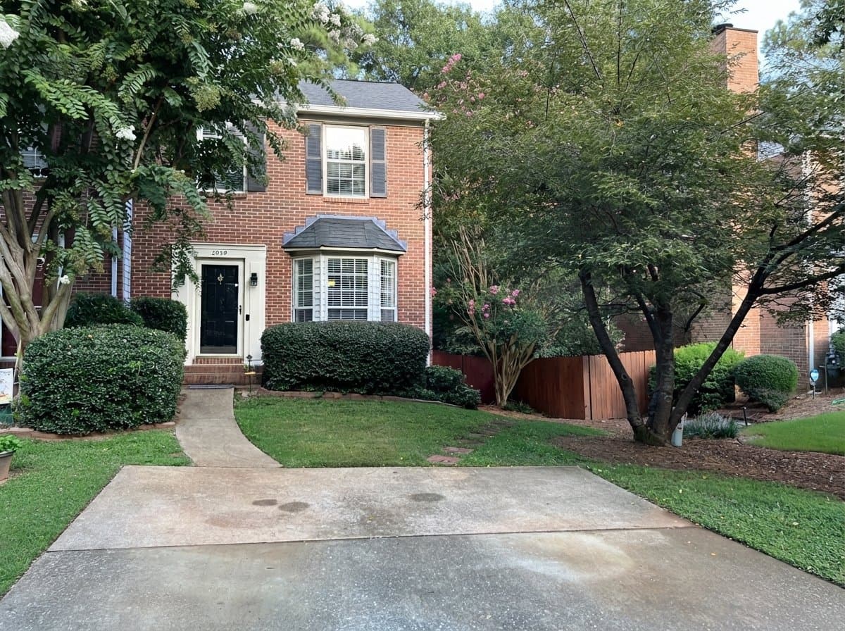 Smyrna Townhome: 2959 Lexington Trace Dr SE